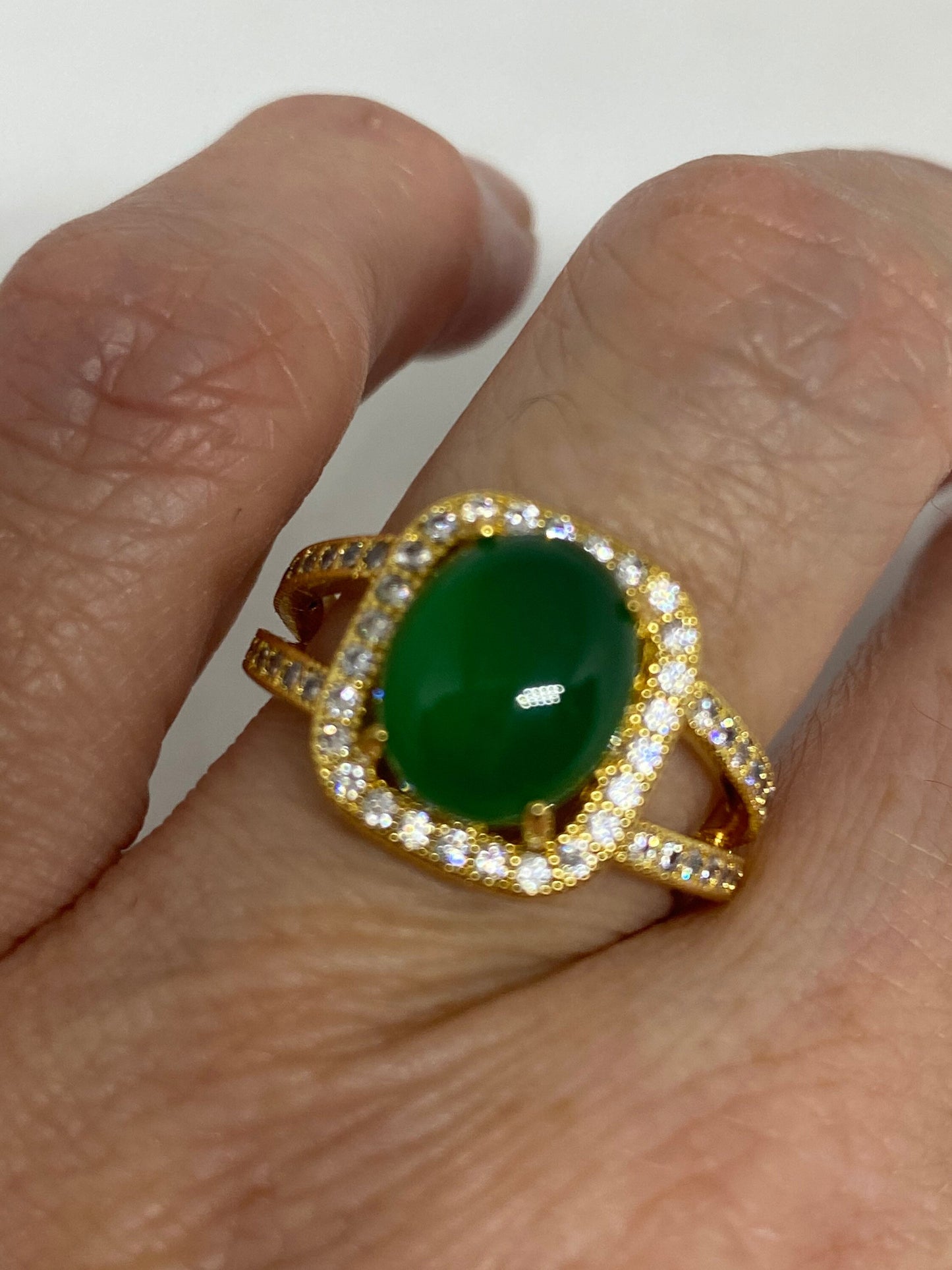 Vintage Lucky Green Nephrite Jade Golden Ring