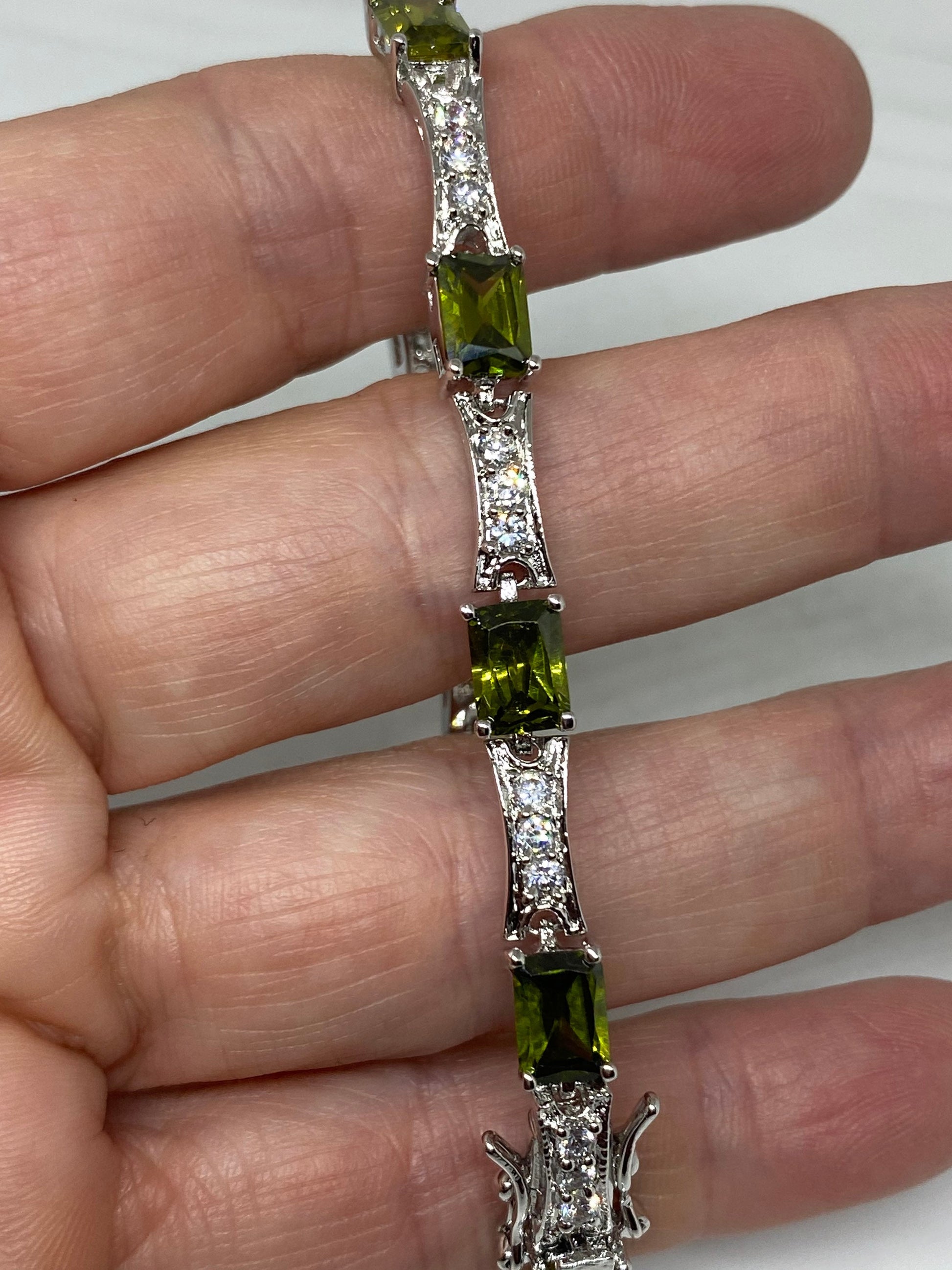 Vintage Peridot Cubic Zirconia 925 Sterling Silver Tennis Bracelet