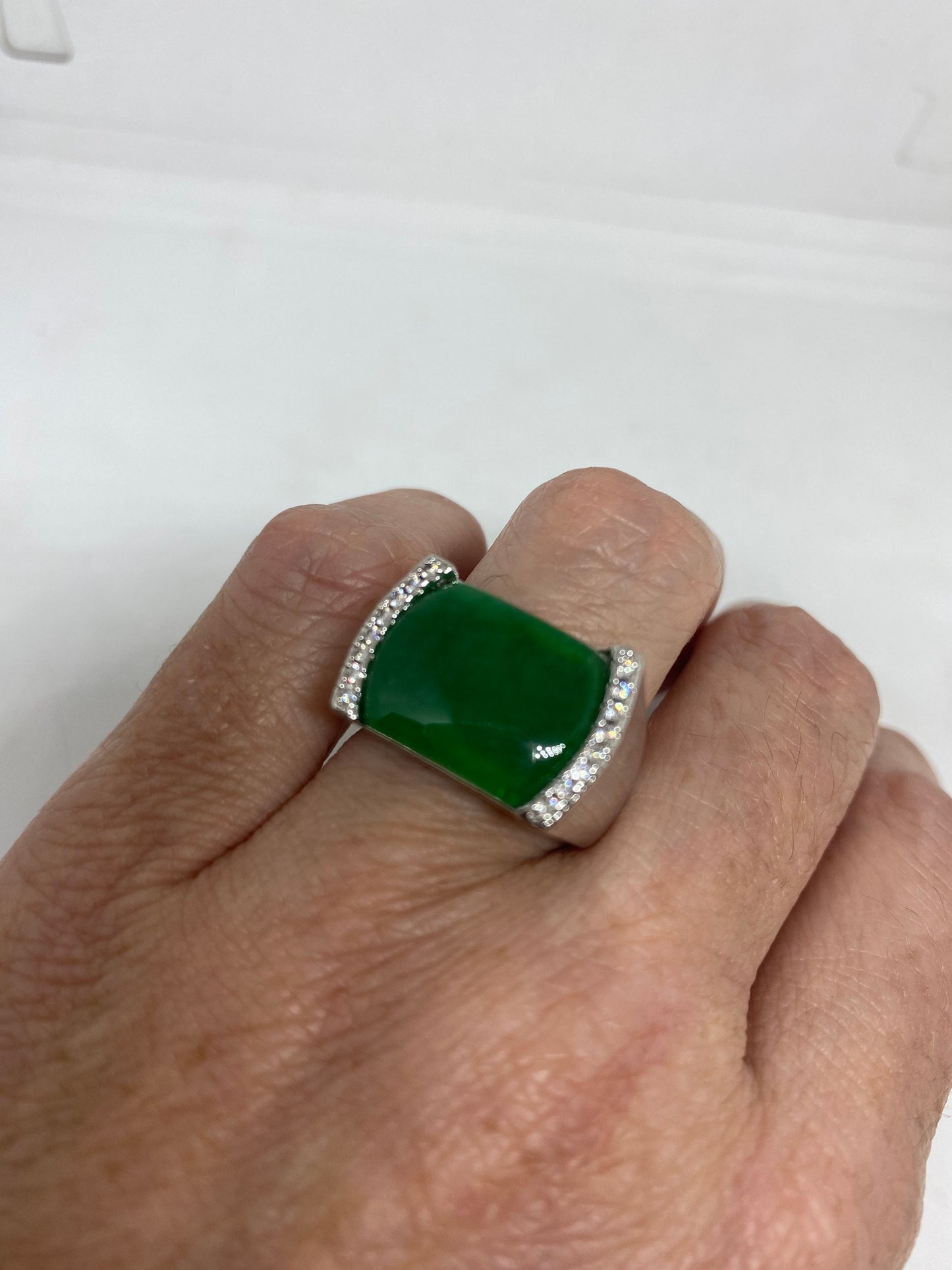 Vintage Lucky Green Nephrite Jade Ring