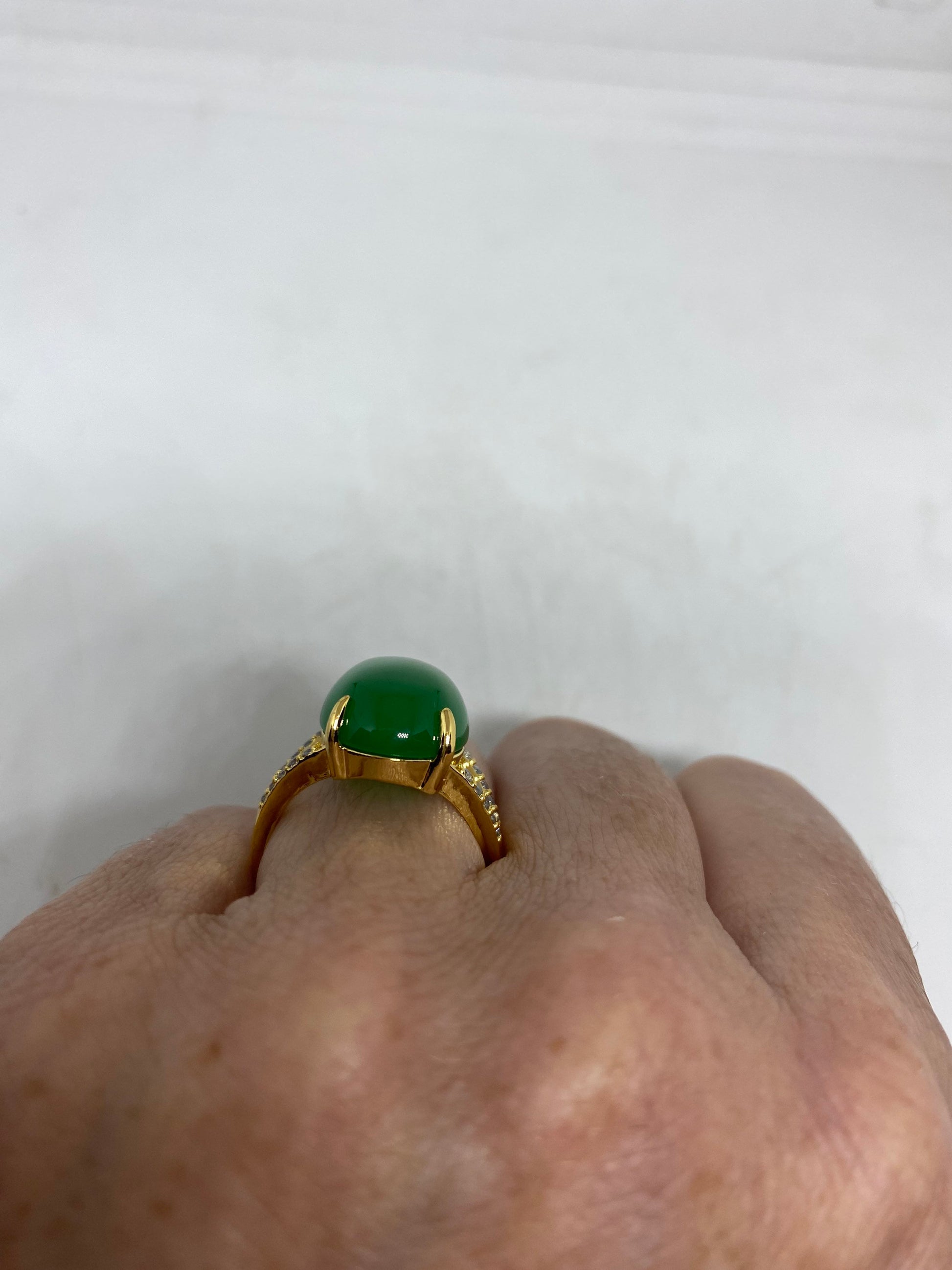 Vintage Lucky Green Nephrite Jade Golden Ring