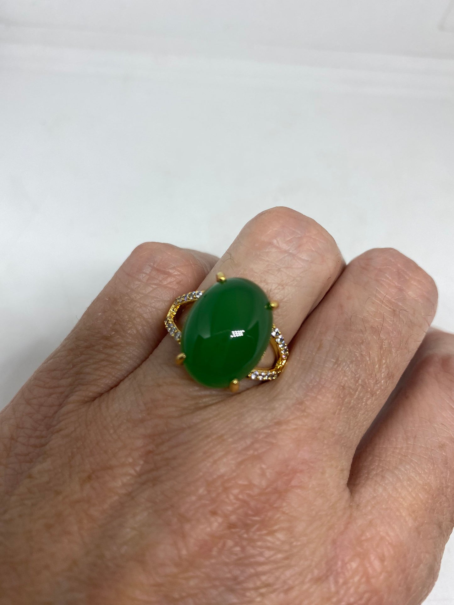 Vintage Lucky Green Nephrite Jade Golden Ring