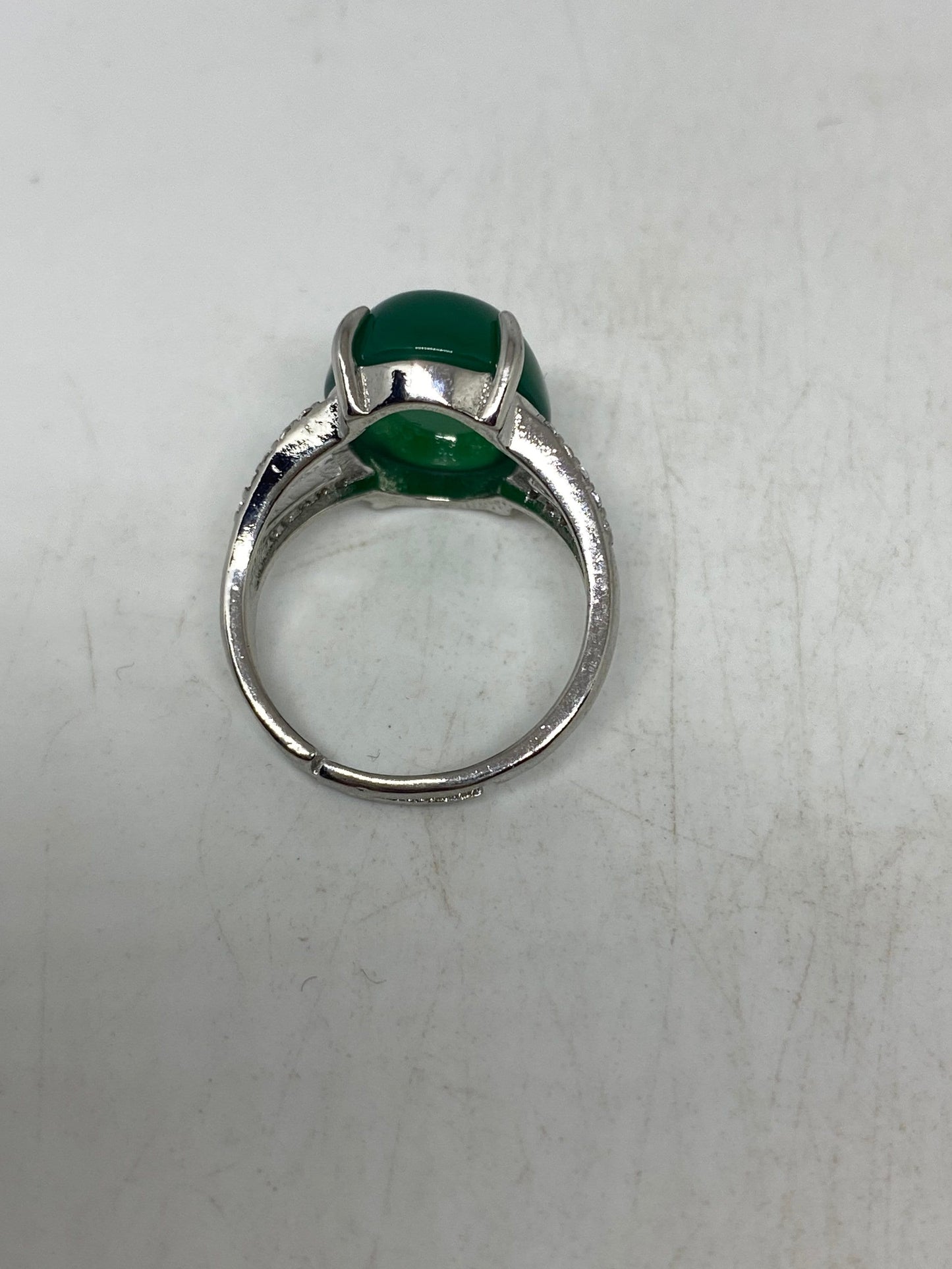 Vintage Lucky Green Nephrite Jade Ring