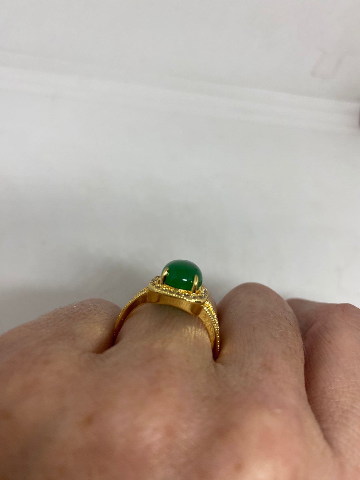 Vintage Lucky Green Nephrite Jade Golden Ring