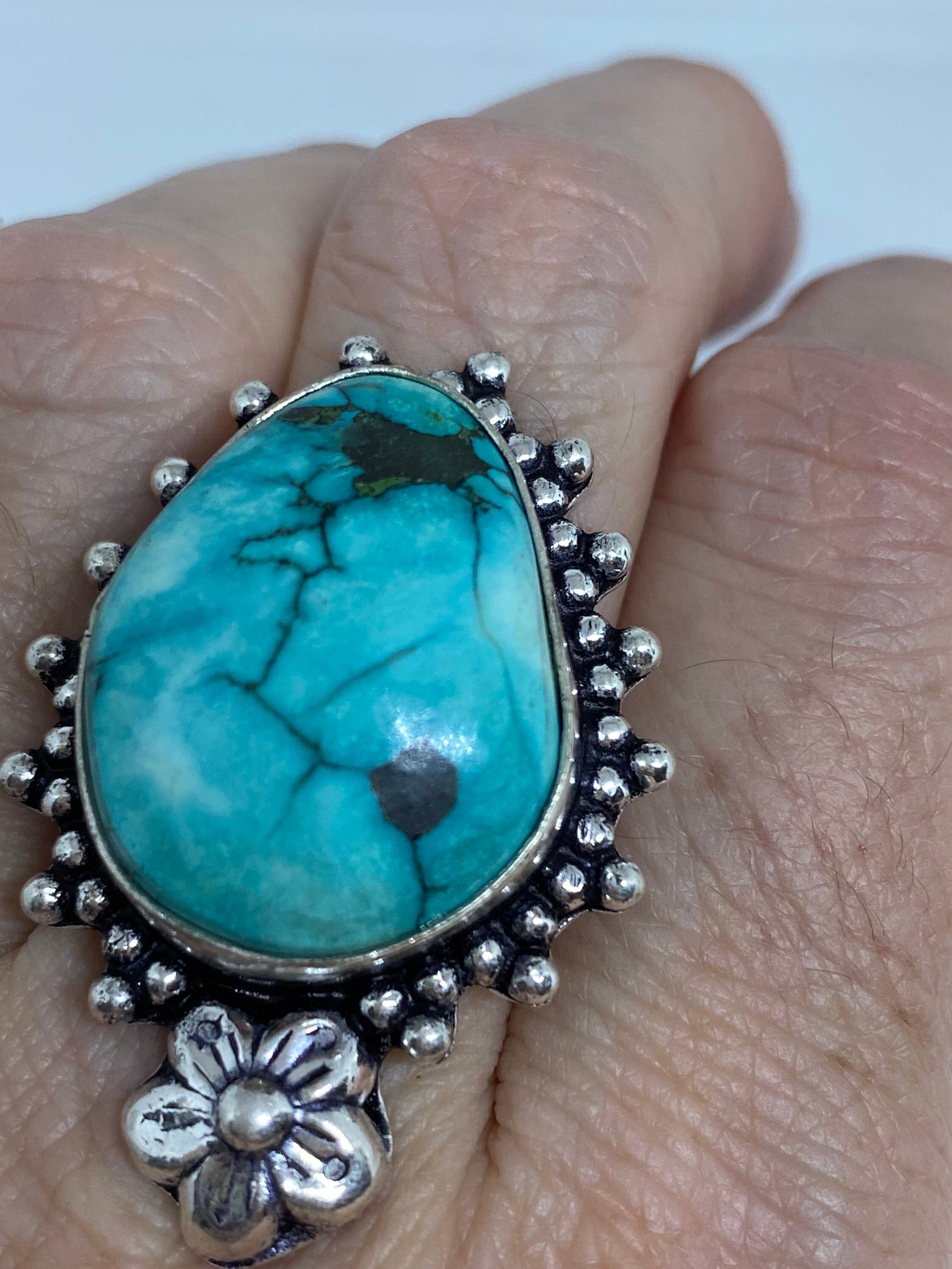 Vintage Blue Genuine Tibetan Turquoise Ring Size 7.5