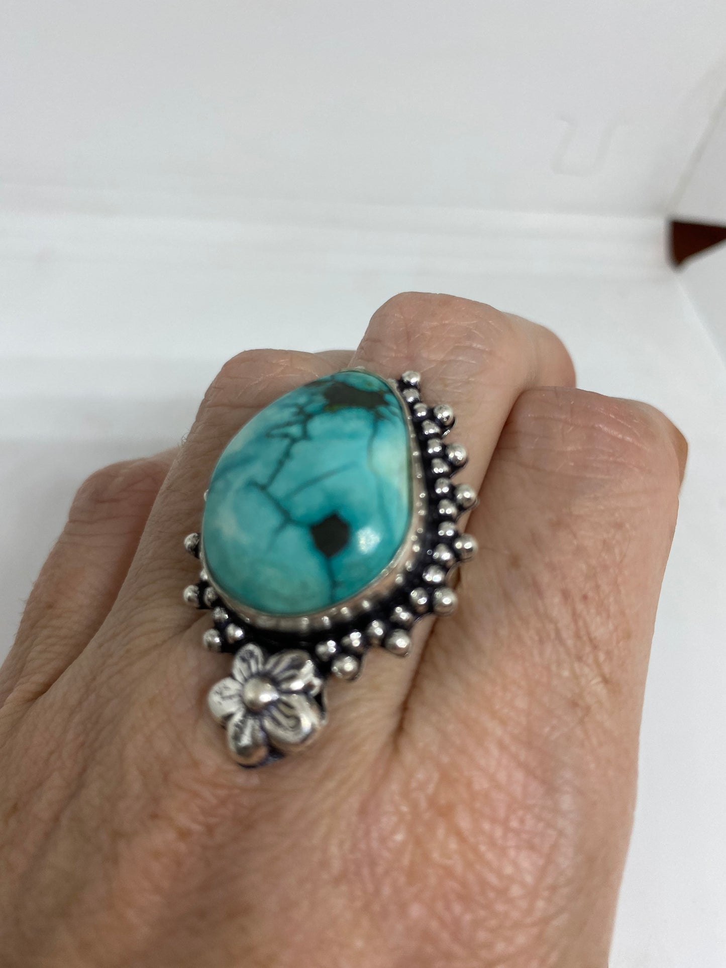 Vintage Blue Genuine Tibetan Turquoise Ring Size 7.5