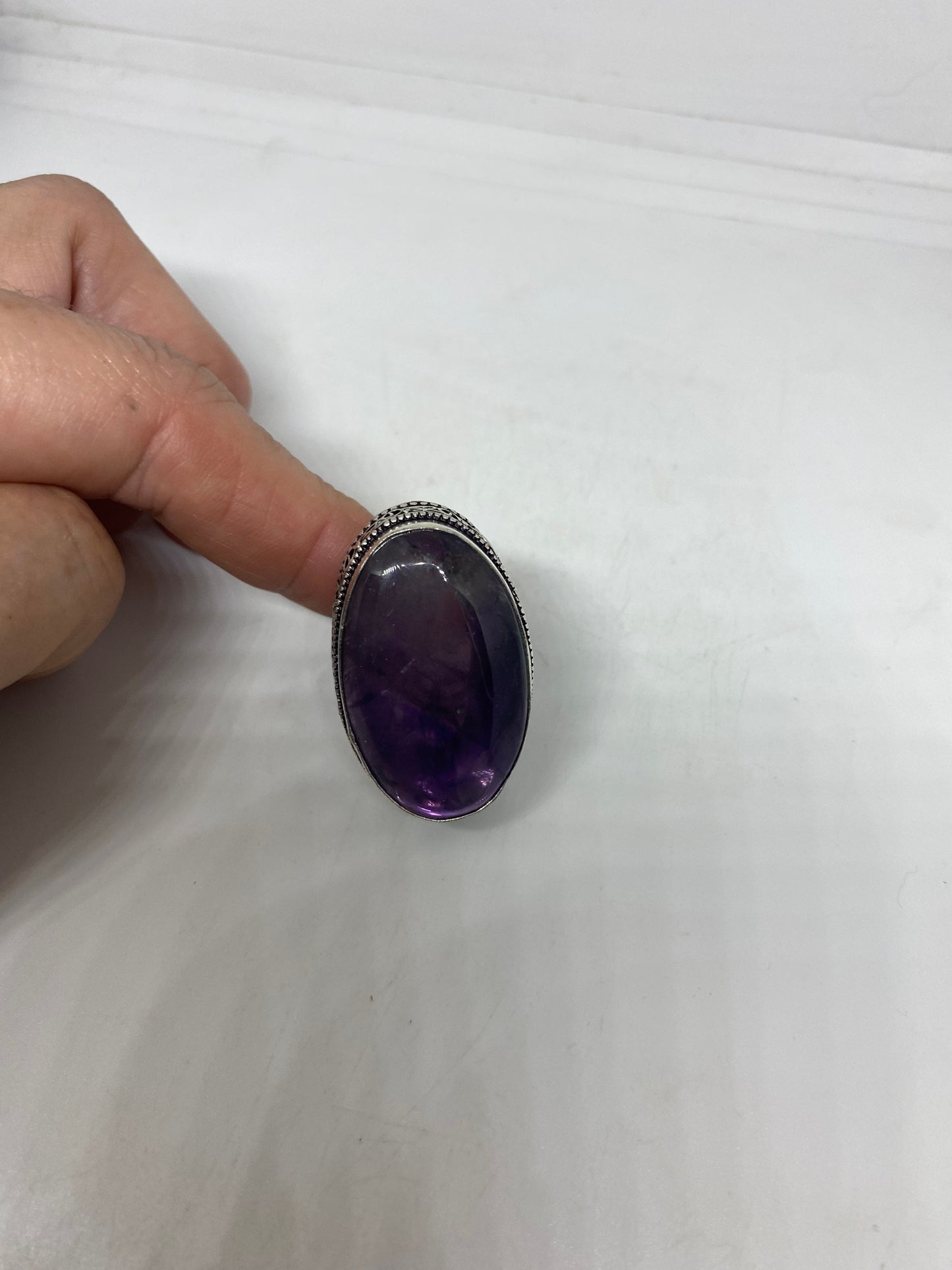 Vintage Genuine Amethyst ringsize 8.5