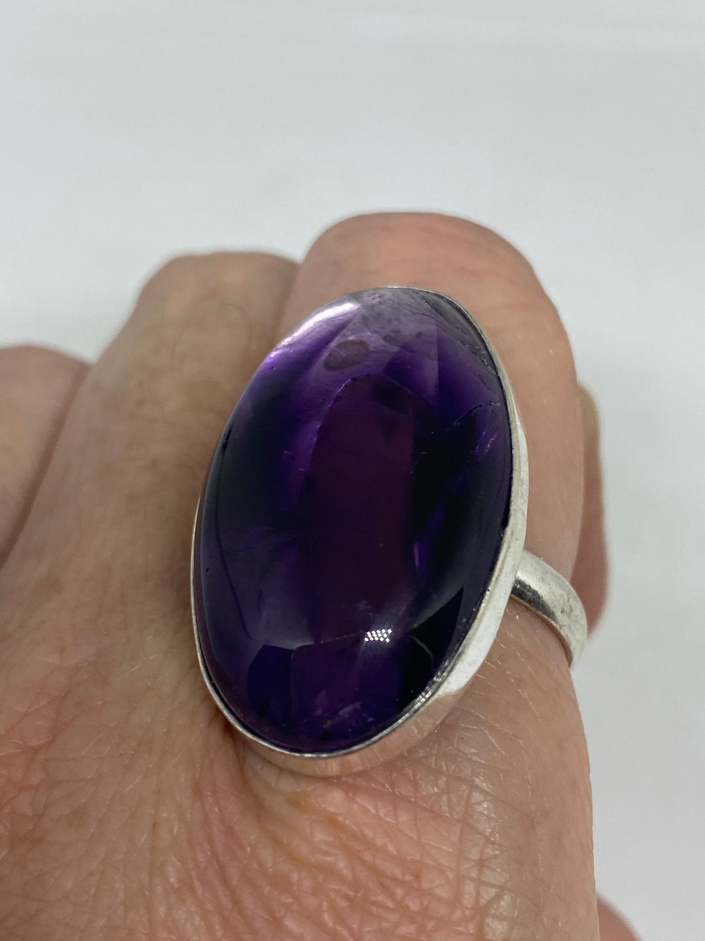 Vintage Genuine Amethyst ringsize 5.5