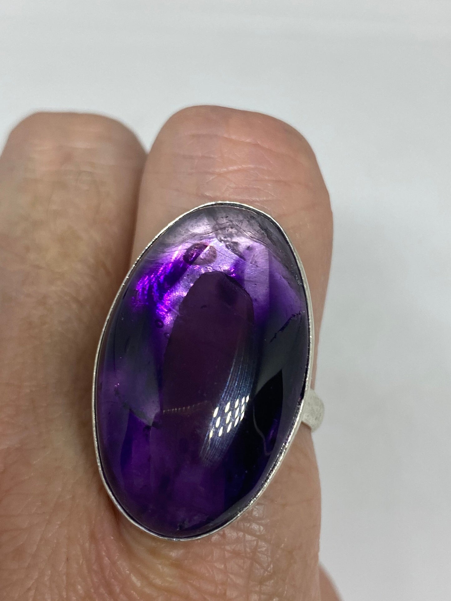 Vintage Genuine Amethyst ringsize 5.5