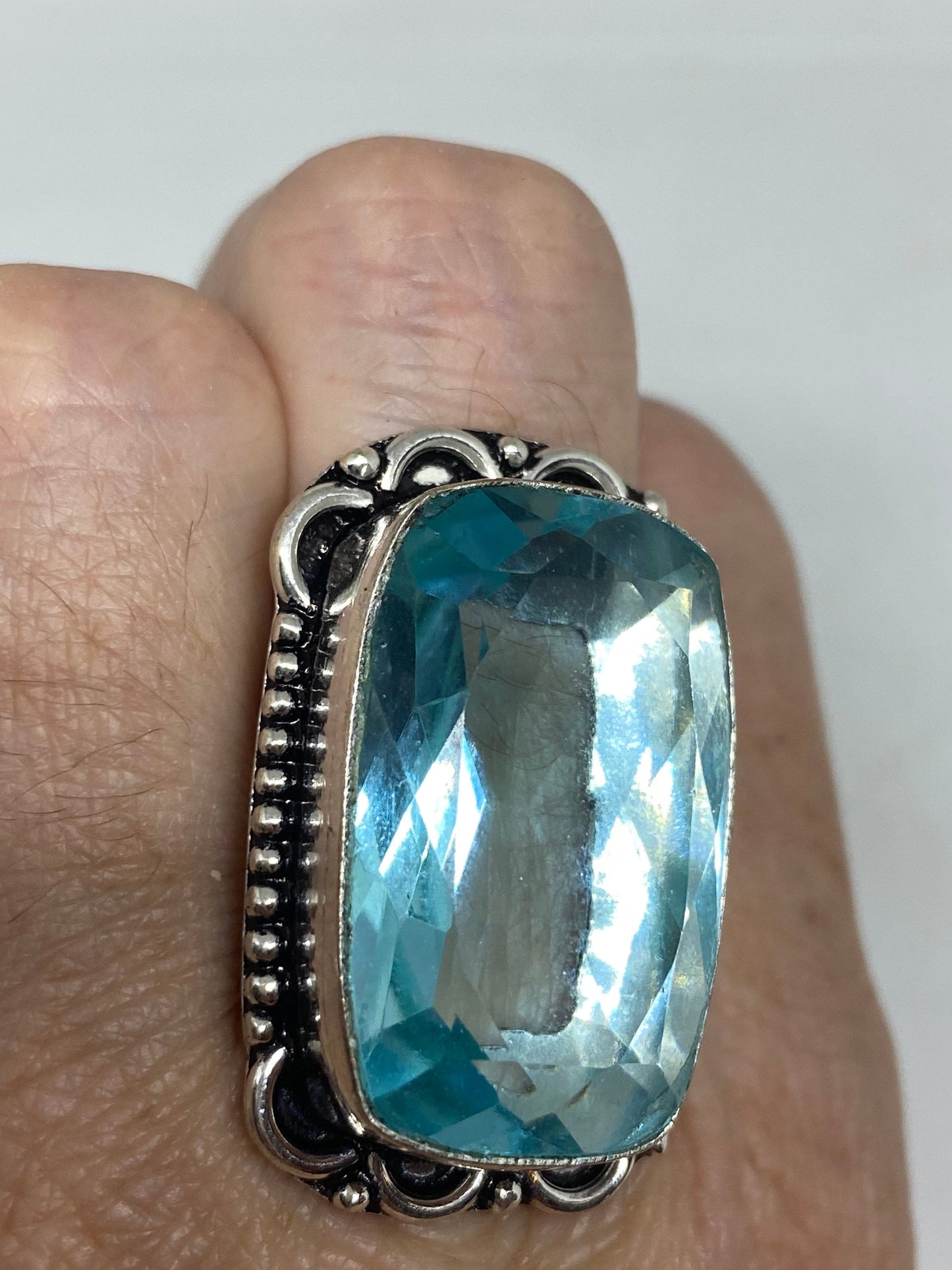 Vintage Aqua Vintage Art Glass Ring About 1 Inch Knuckle Ring Size 6.5