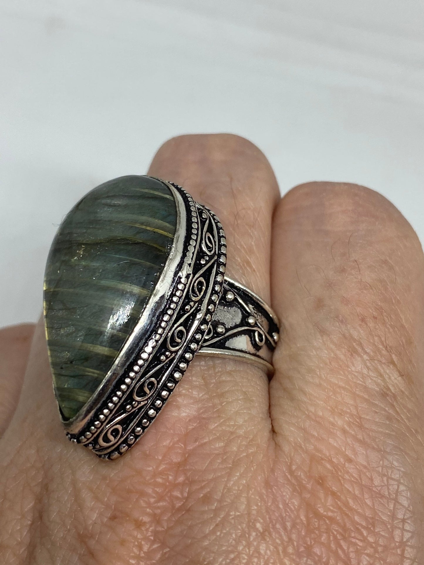 Vintage Large Blue Green Labradorite Stone Silver Ring