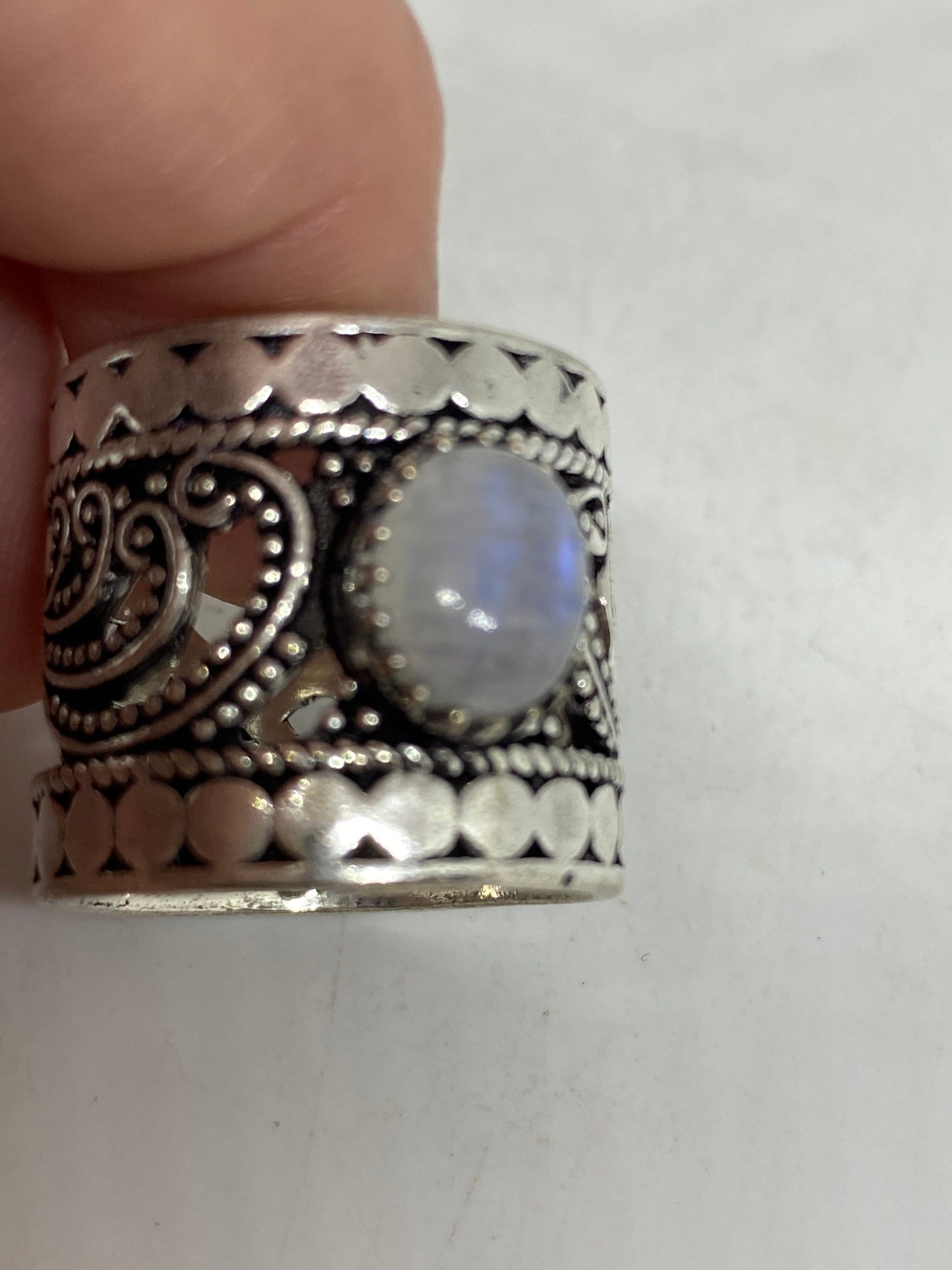 Vintage Genuine Blue White Rainbow Moonstone Ring