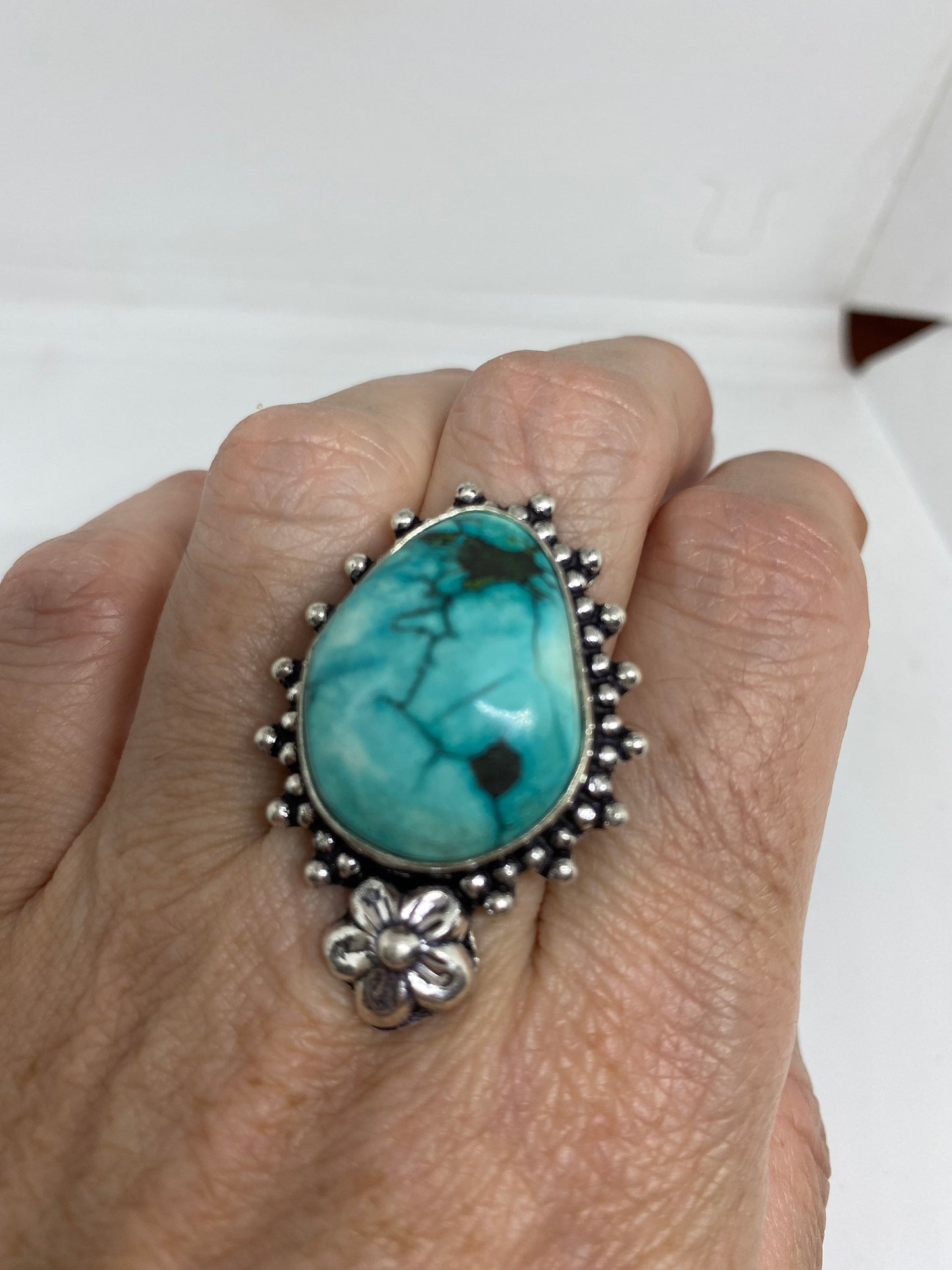 Vintage Blue Genuine Tibetan Turquoise Ring Size 7.5