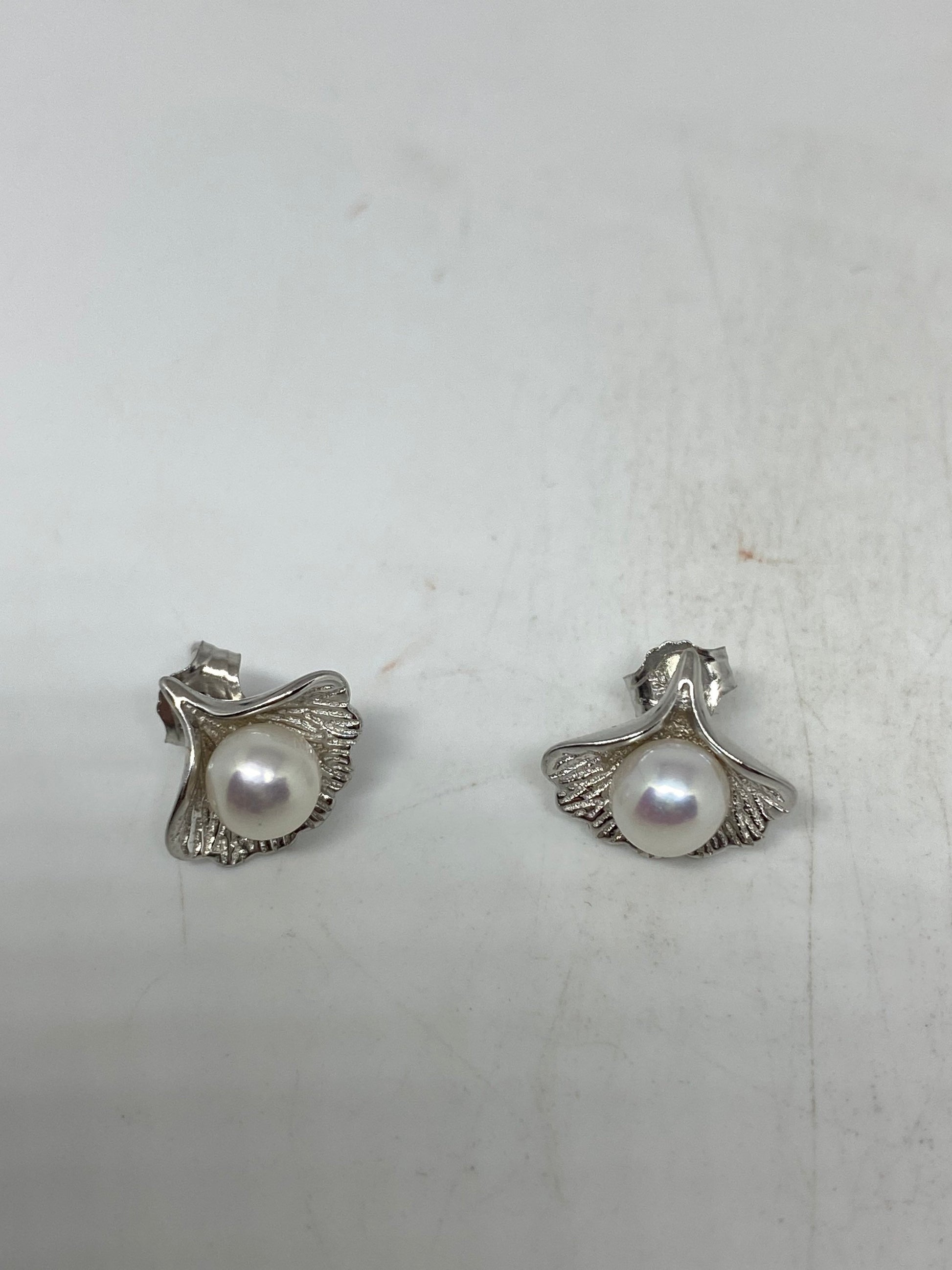 Vintage Genuine Pearl 925 Sterling Silver Stud Earrings