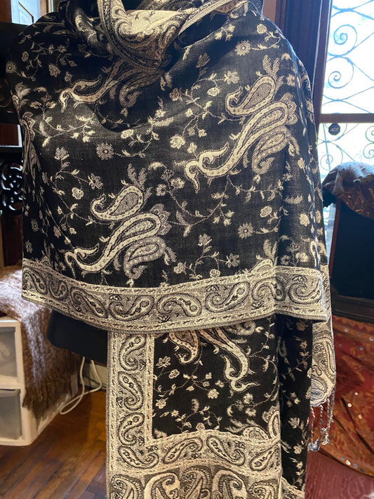Vintage Black and White Paisley Pashmina Scarf Wrap