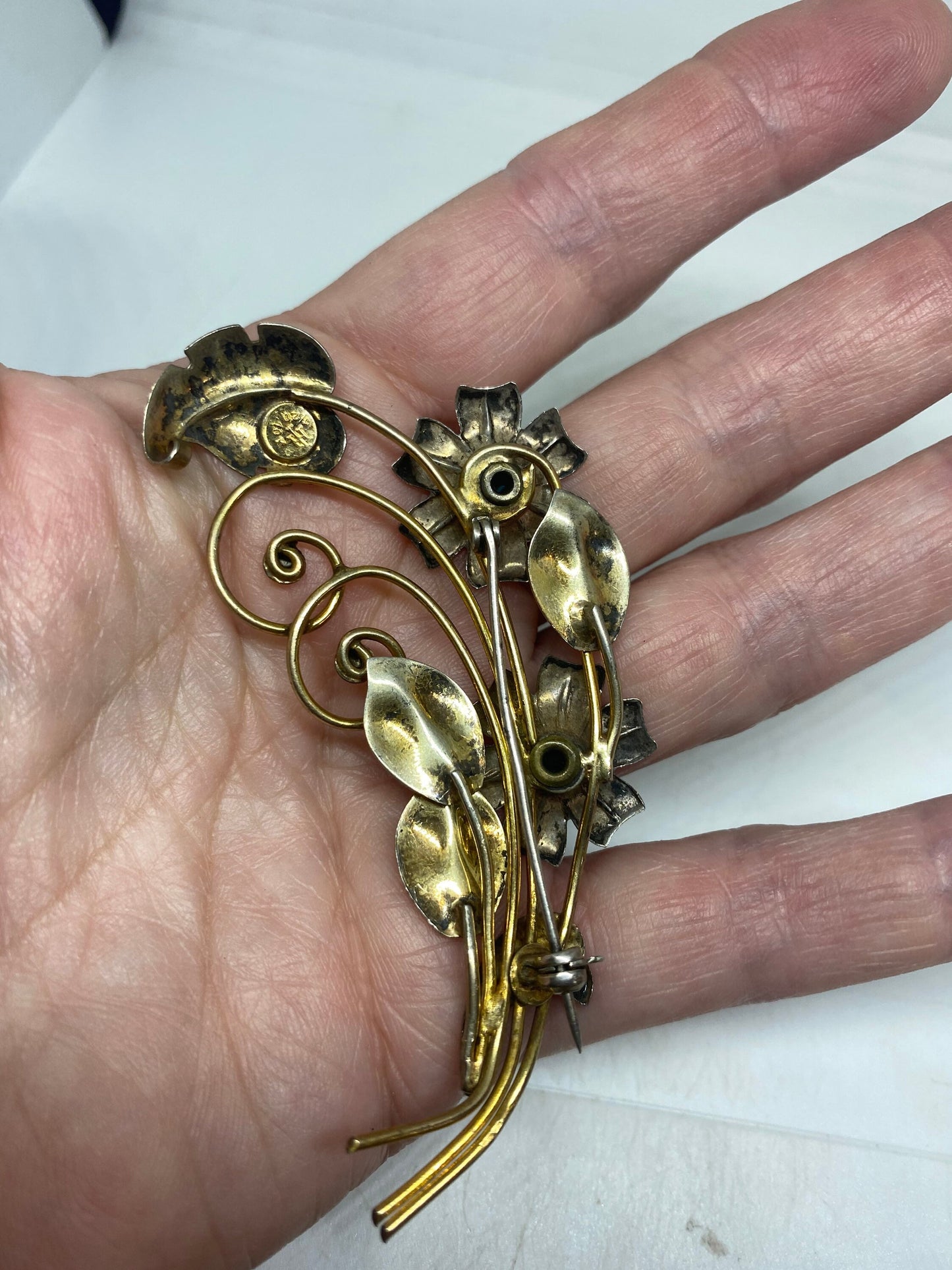 Vintage Flower Gold filled Brooch Pin