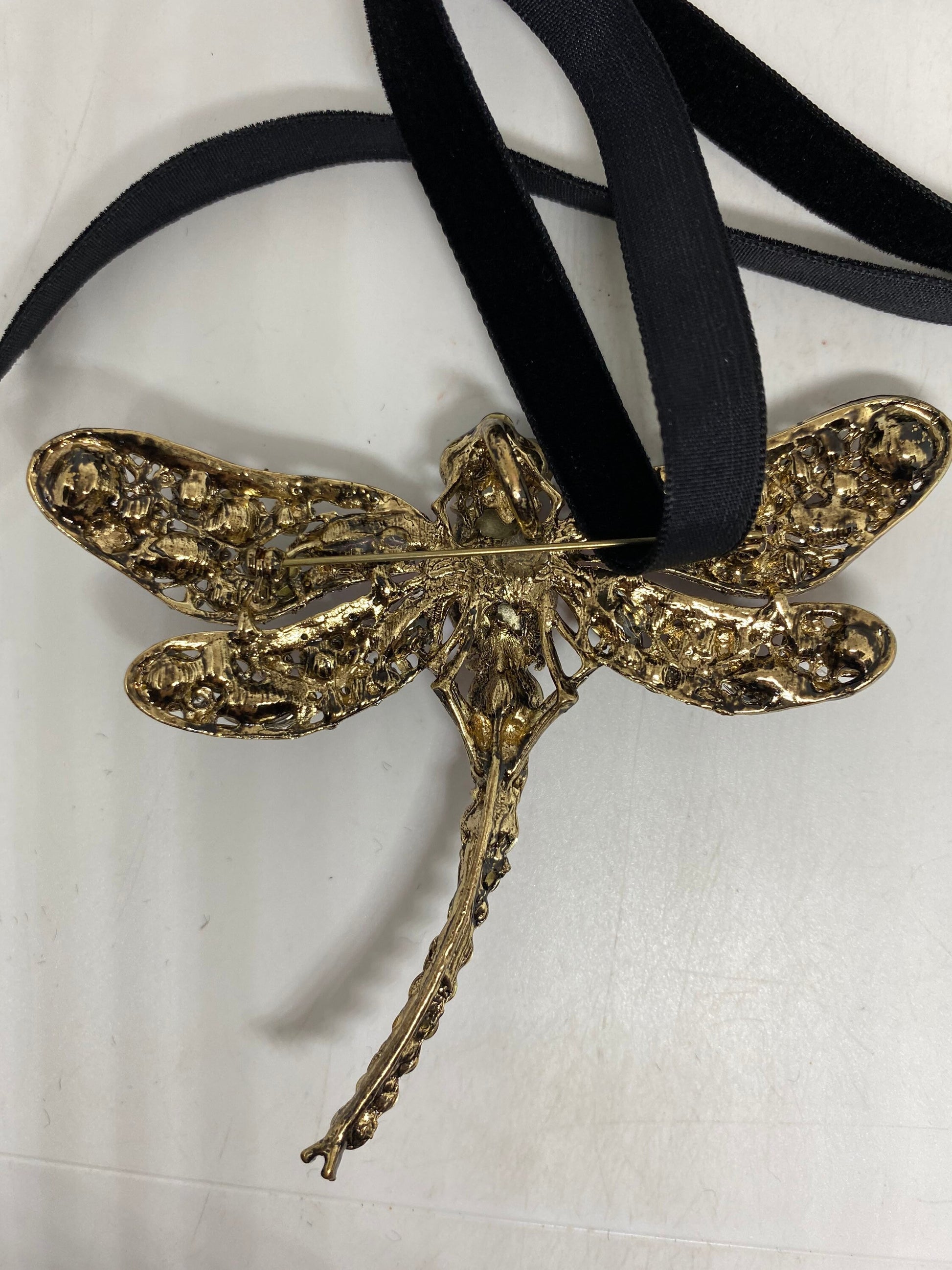 Gothic Styled Austrian Crystal Dragonfly Choker Necklace pin