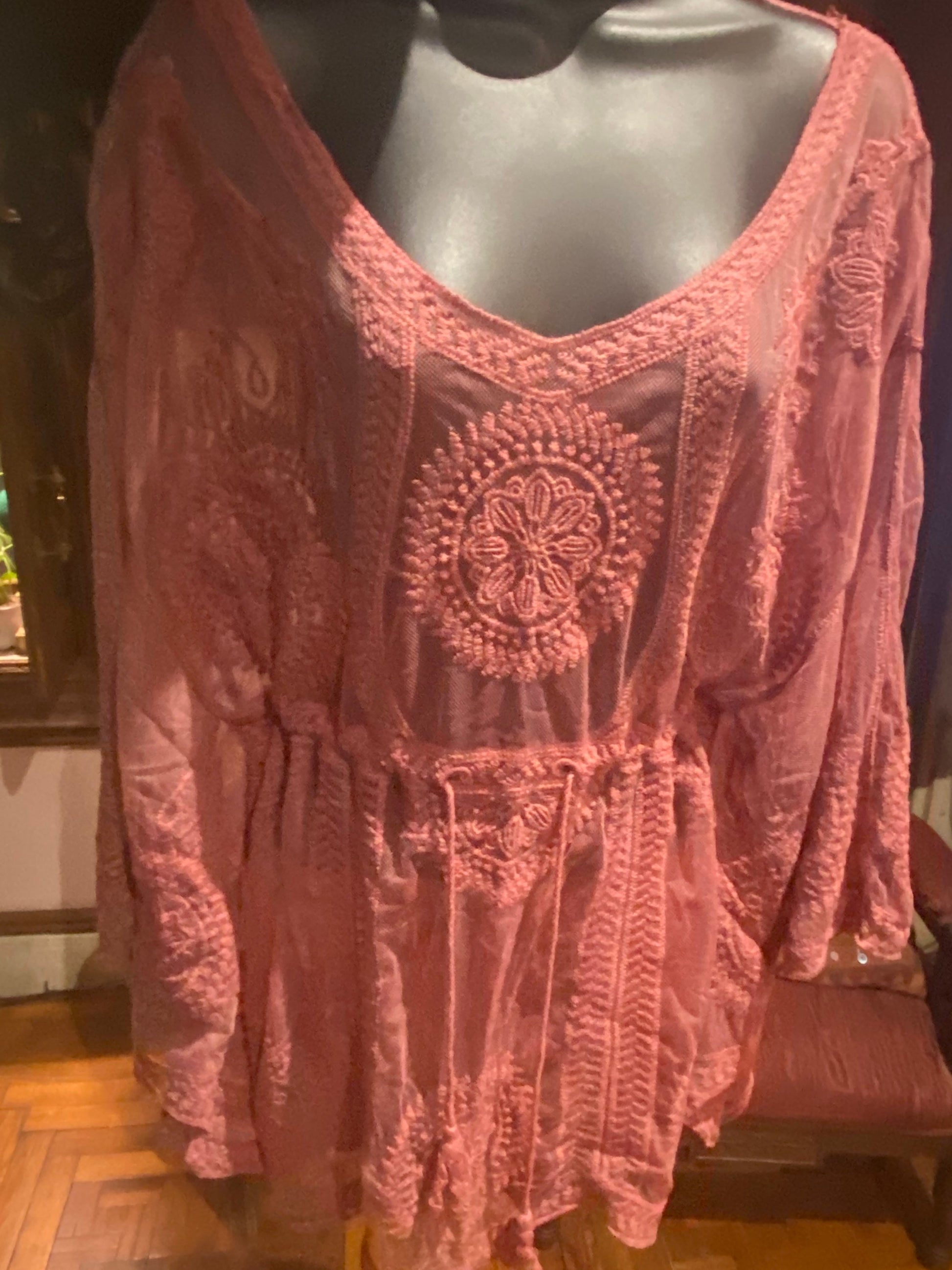 Vintage Style Pink Lace Embroidered kimono jacket