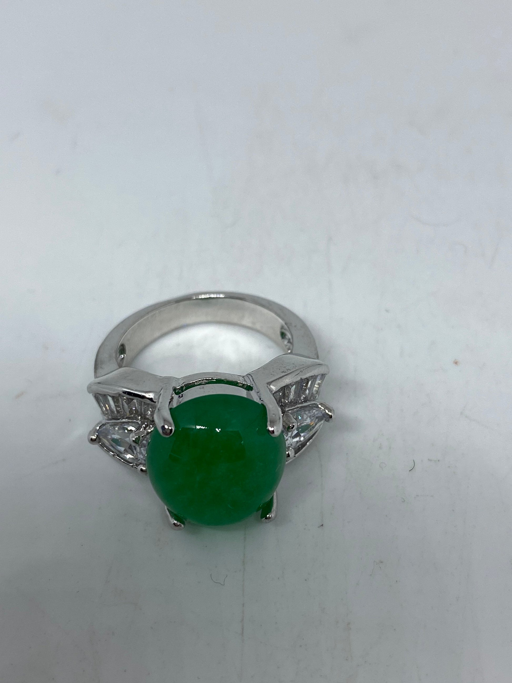 Vintage Lucky Green Nephrite Jade Ring