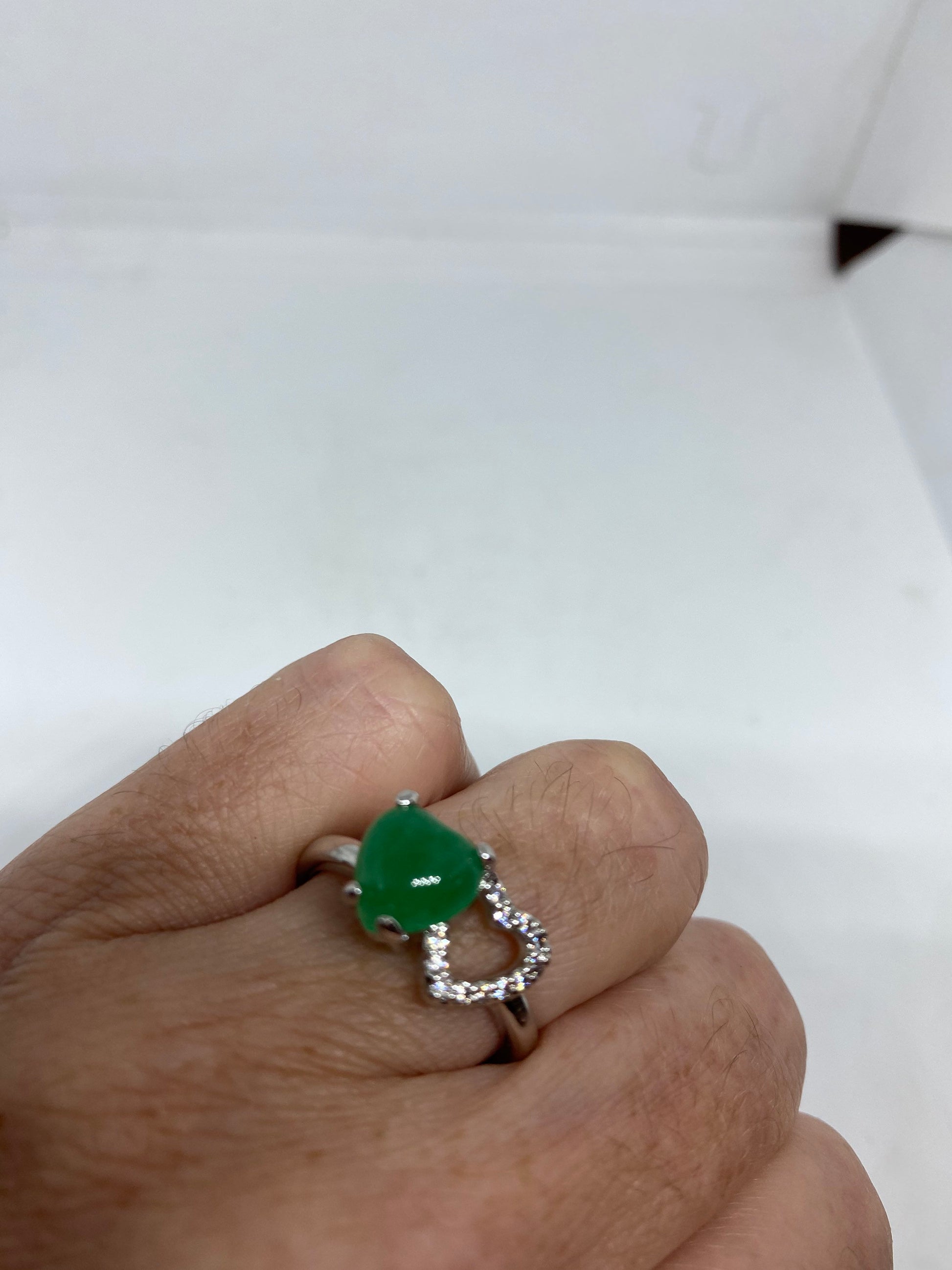 Vintage Lucky Green Nephrite Jade Heart Ring