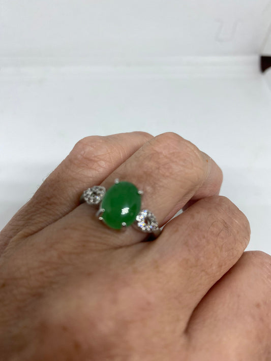 Vintage Lucky Green Nephrite Jade Ring