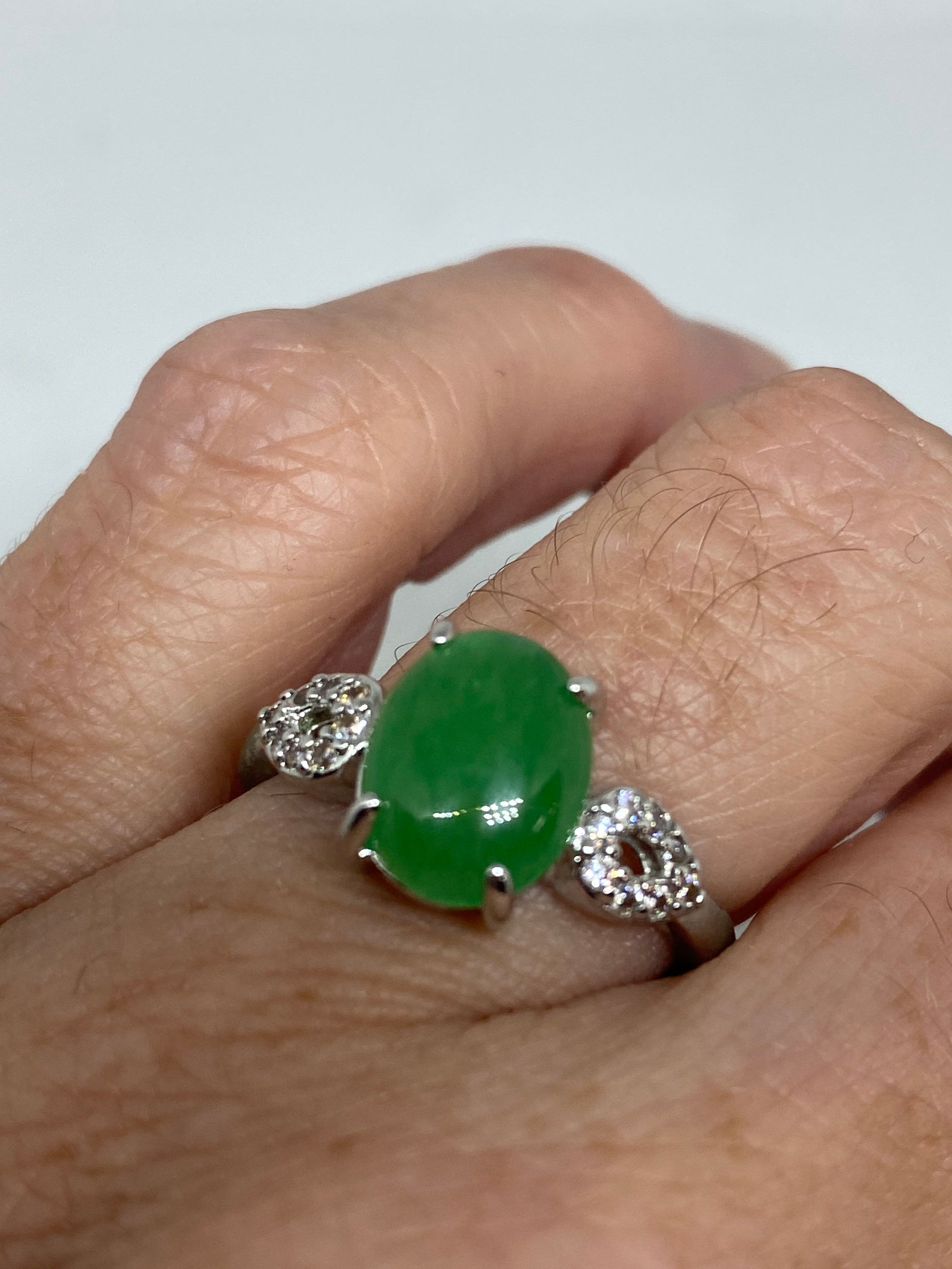 Vintage Lucky Green Nephrite Jade Ring