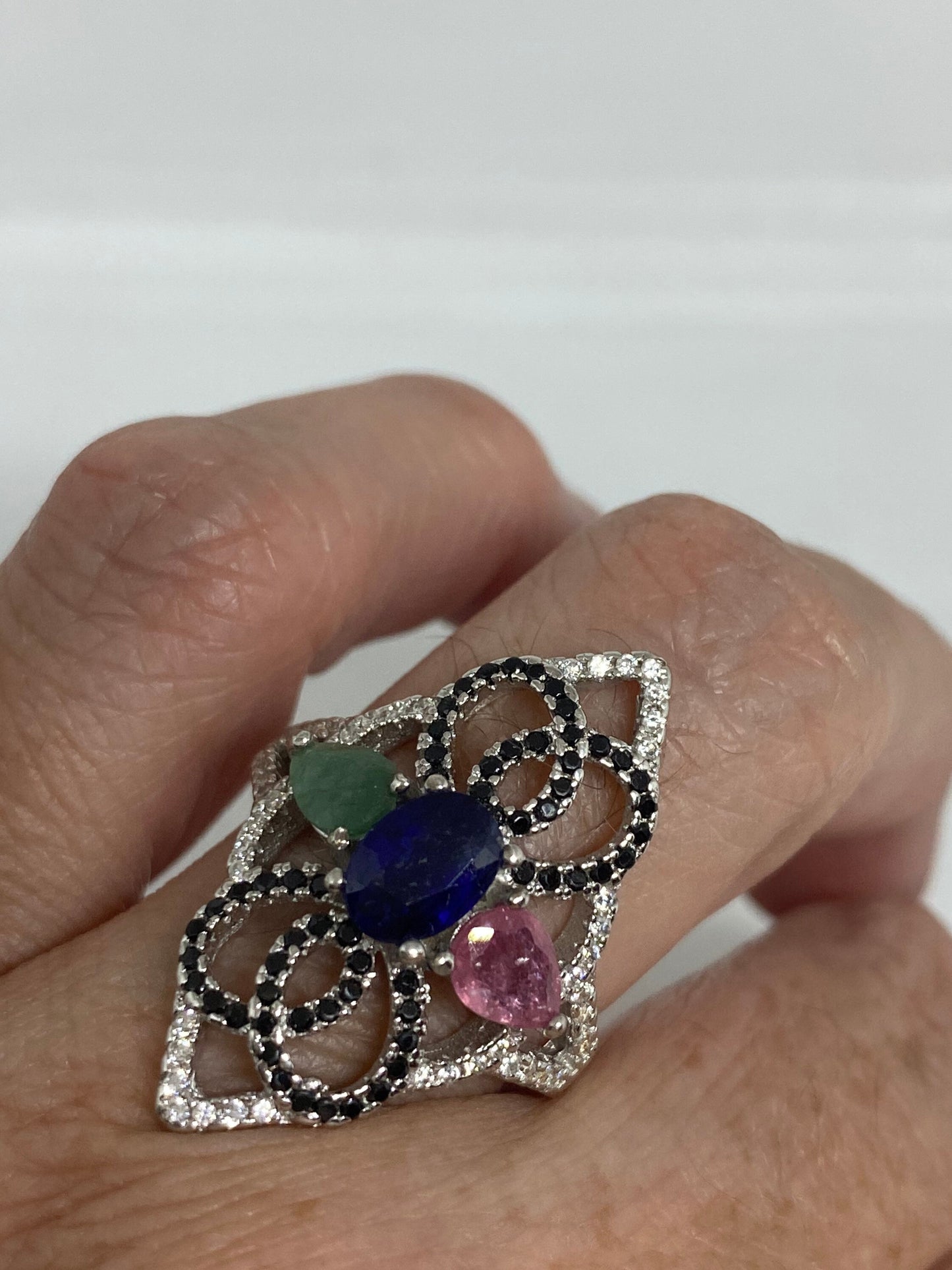 Vintage Green Emerald Ruby and Sapphire 925 Sterling Silver Ring Size 7