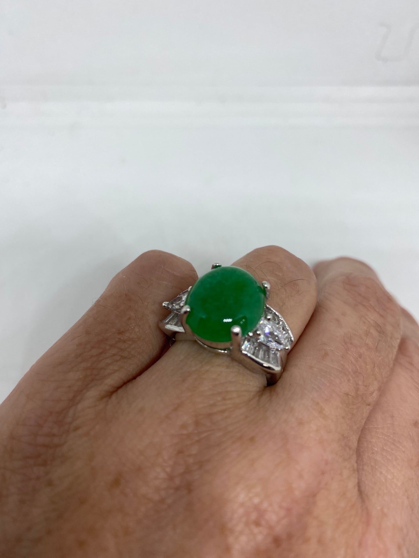 Vintage Lucky Green Nephrite Jade Ring