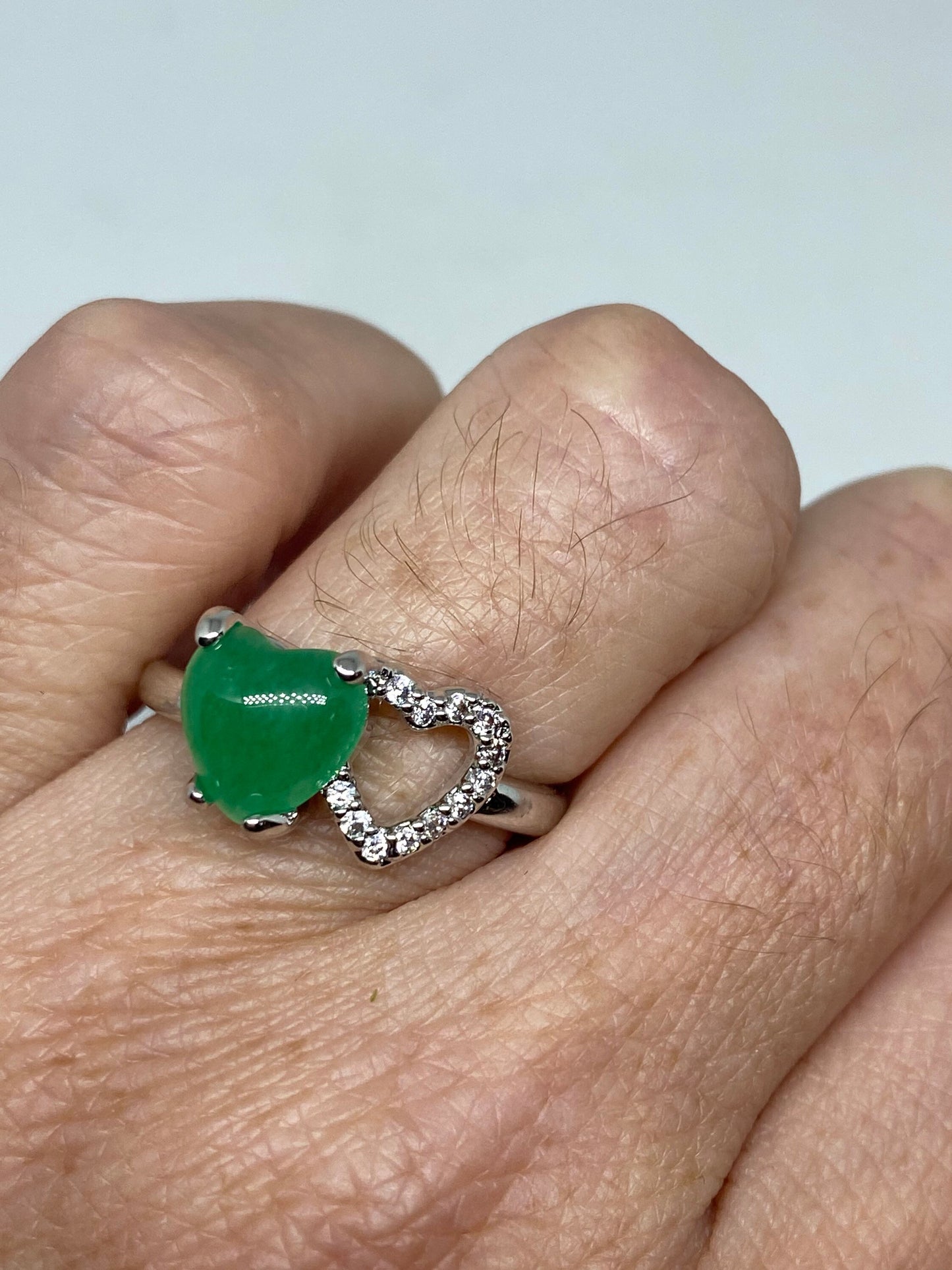 Vintage Lucky Green Nephrite Jade Heart Ring