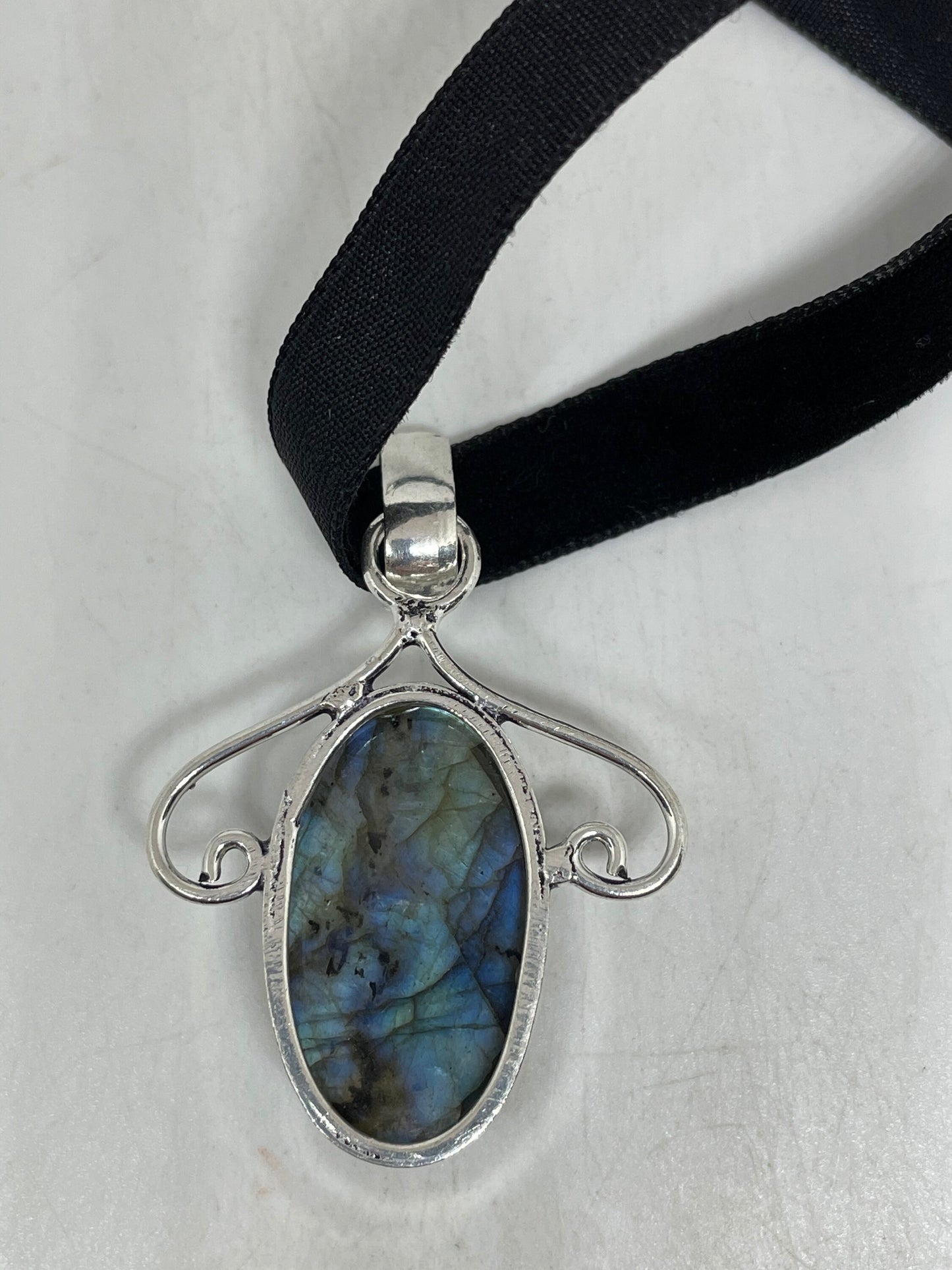 Vintage Rainbow Labradorite Choker Pendant Necklace