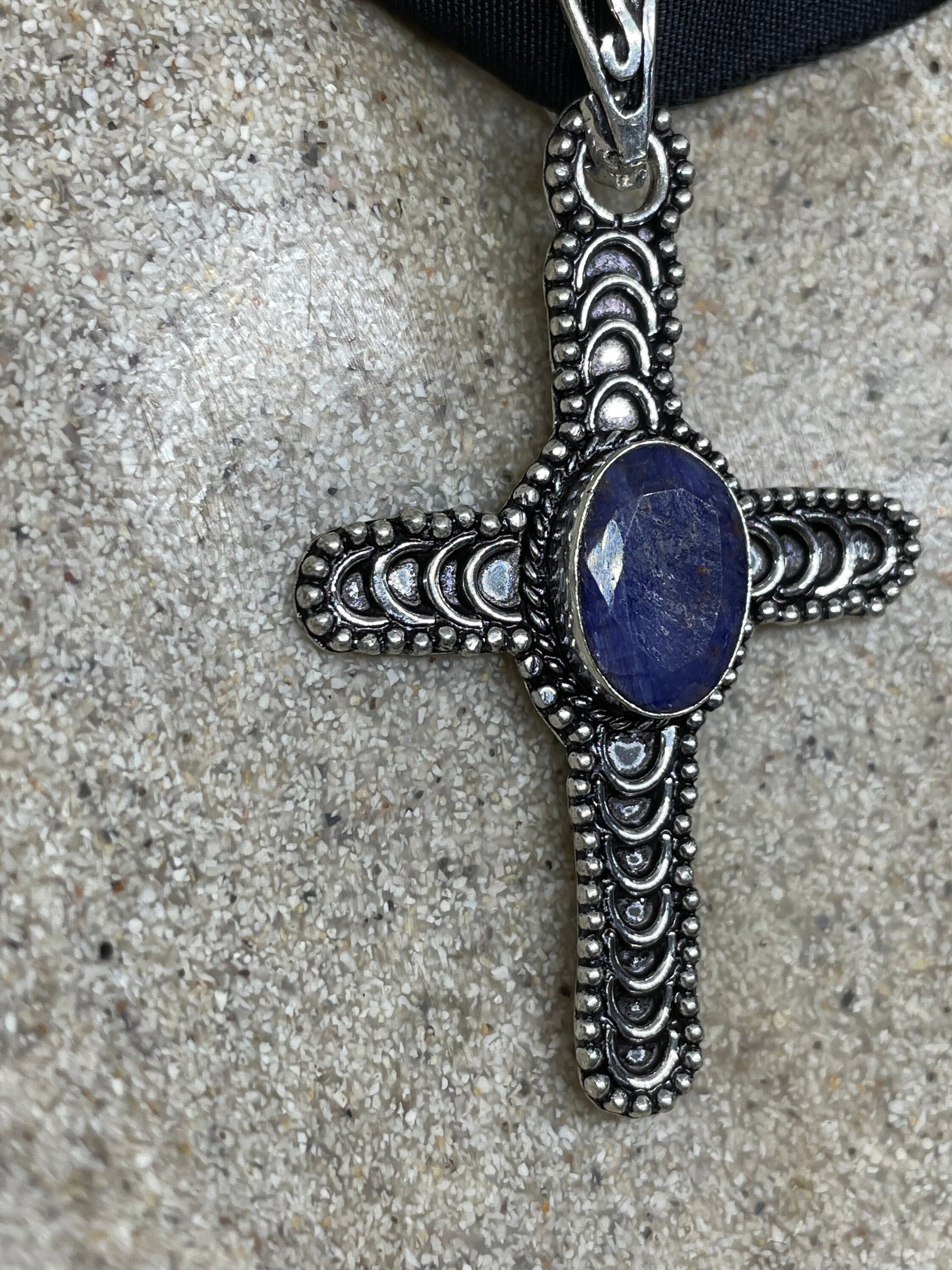 Vintage Blue Raw Sapphire Cross Choker White Bronze Pendant Necklace