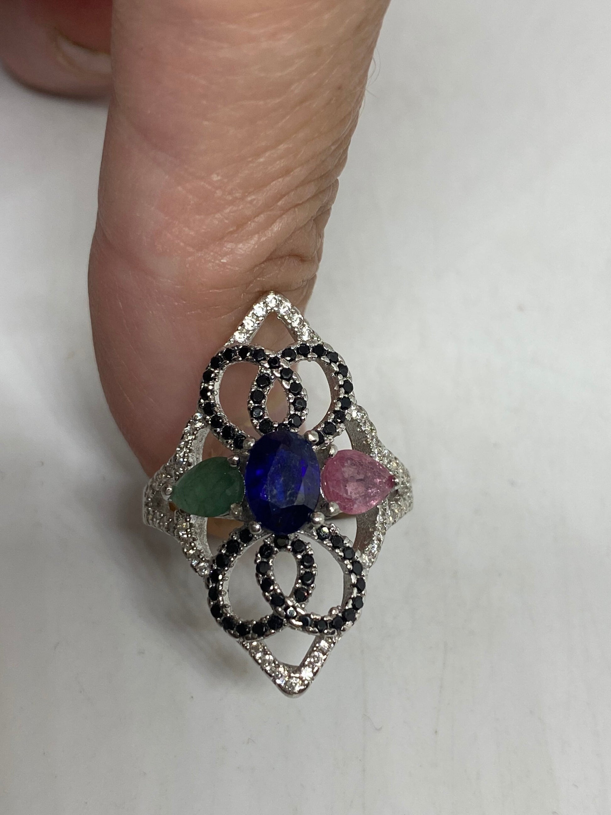 Vintage Green Emerald Ruby and Sapphire 925 Sterling Silver Ring Size 7