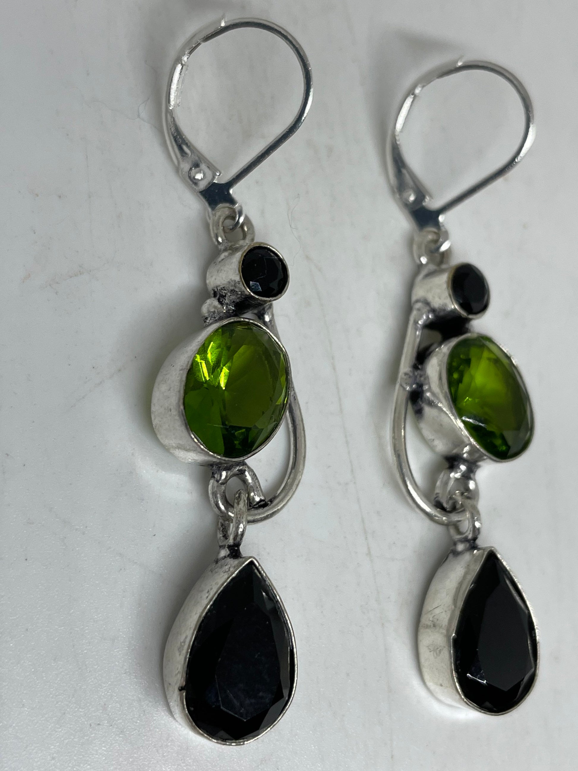 Antique Vintage Green Peridot Black Onyx Silver Dangle Earrings