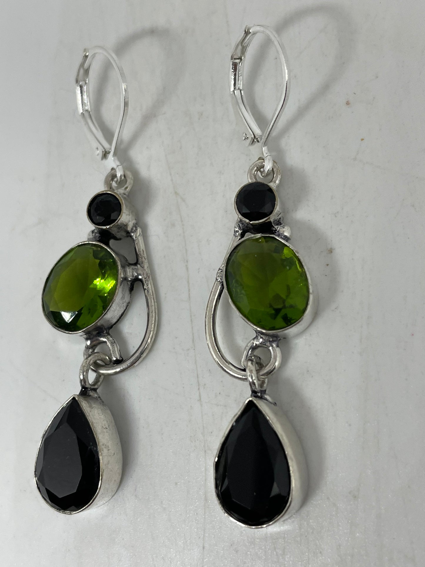 Antique Vintage Green Peridot Black Onyx Silver Dangle Earrings