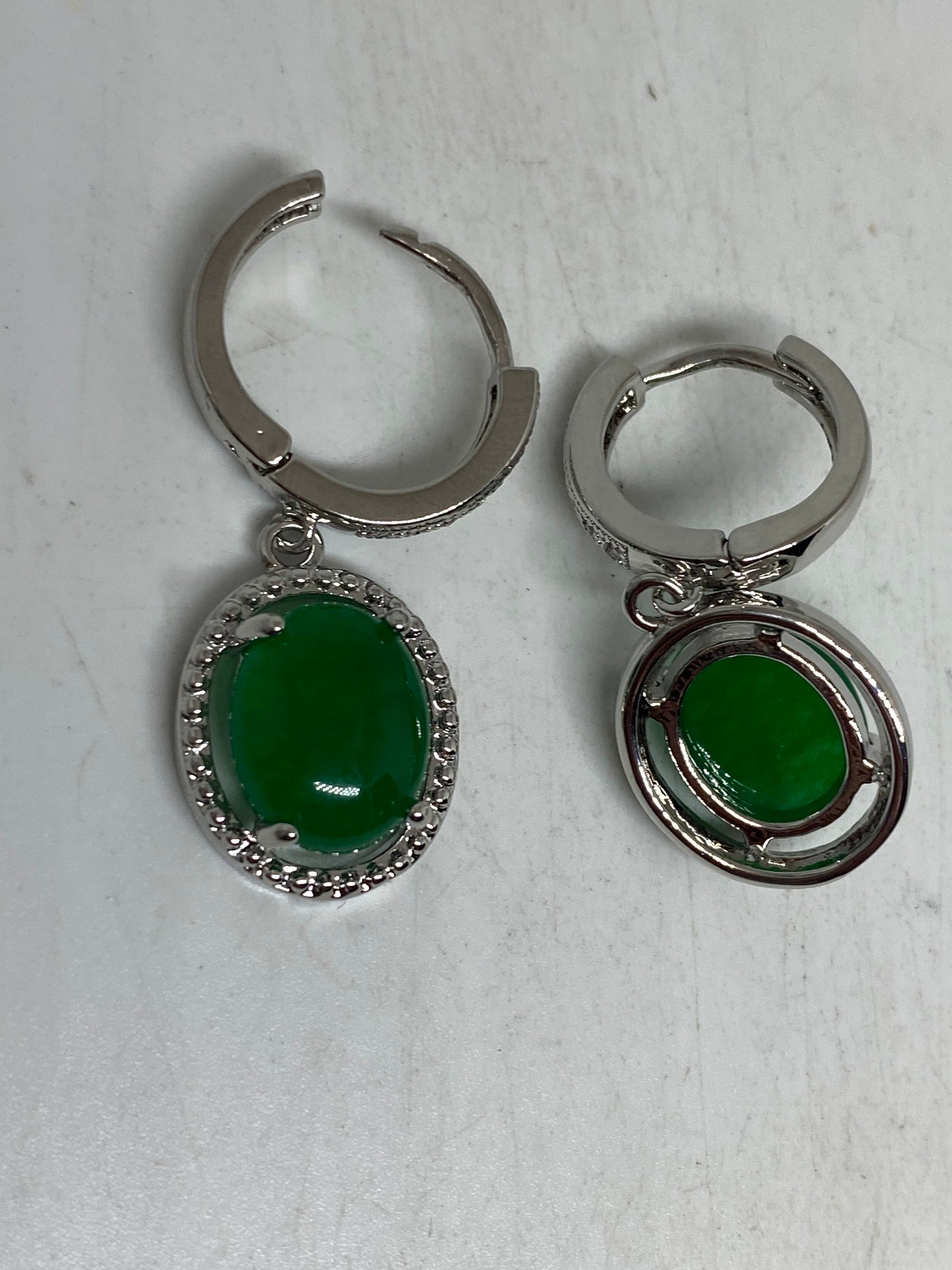 Vintage Fun Green Jade Gemstone Rhodium Bronze Earrings