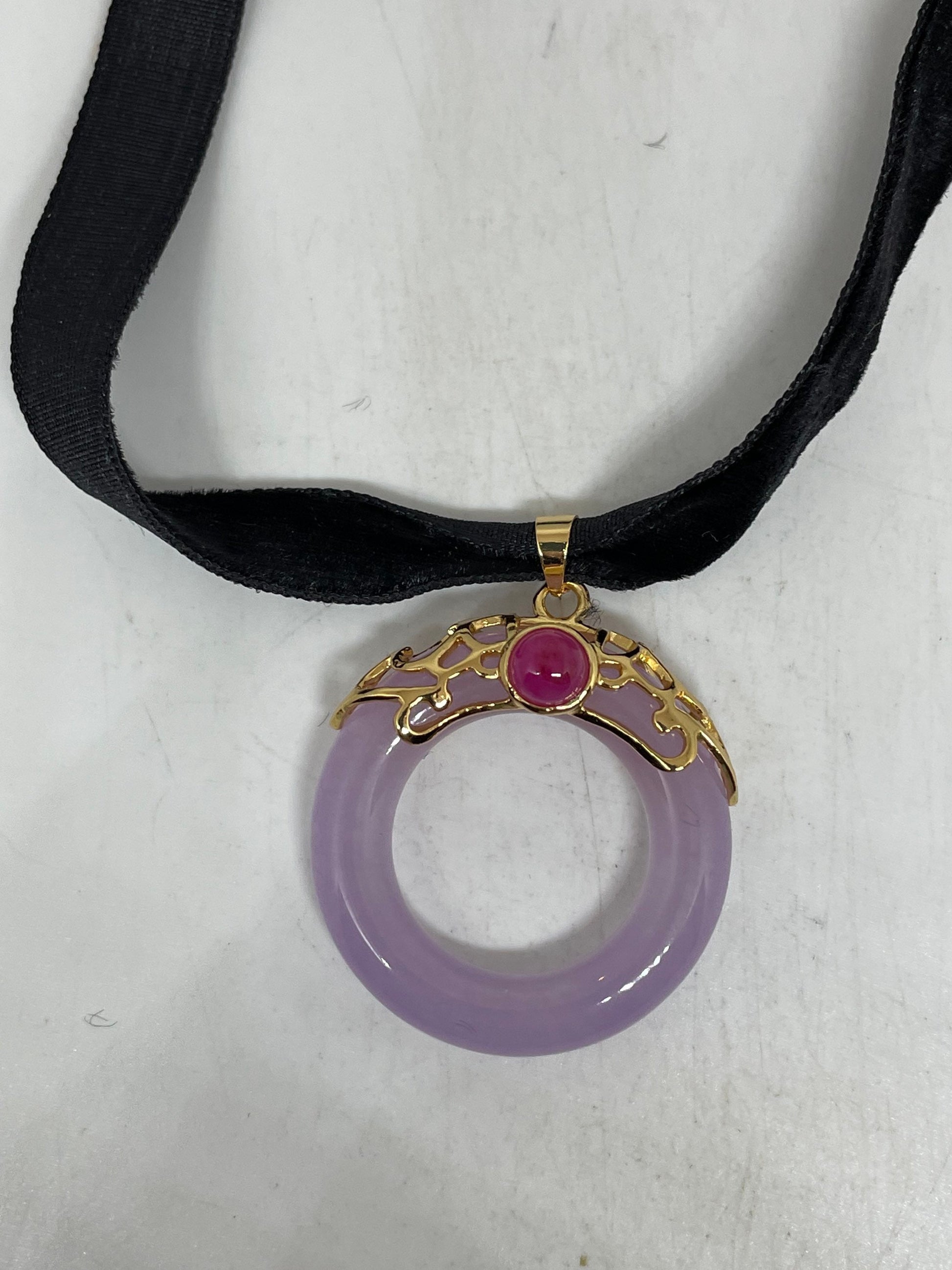 Vintage Lavender Jade Choker Silver Finish Necklace Pendant