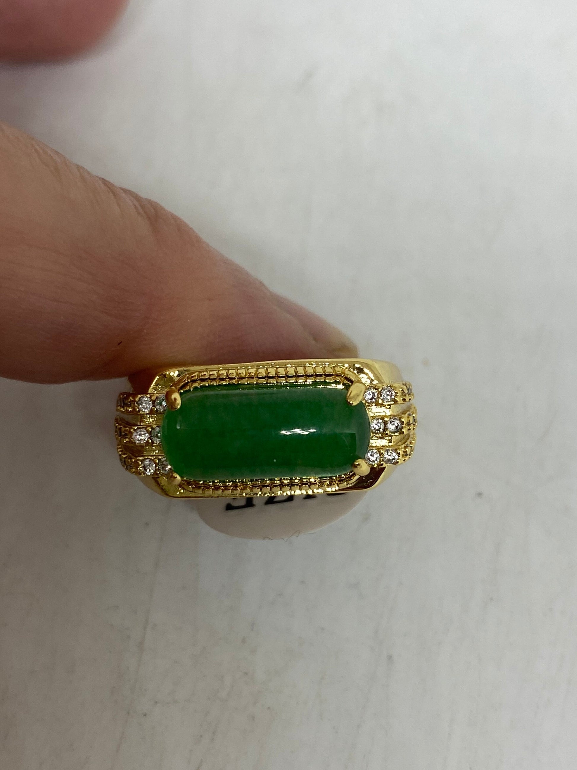 Vintage Lucky Green Nephrite Jade Golden Ring