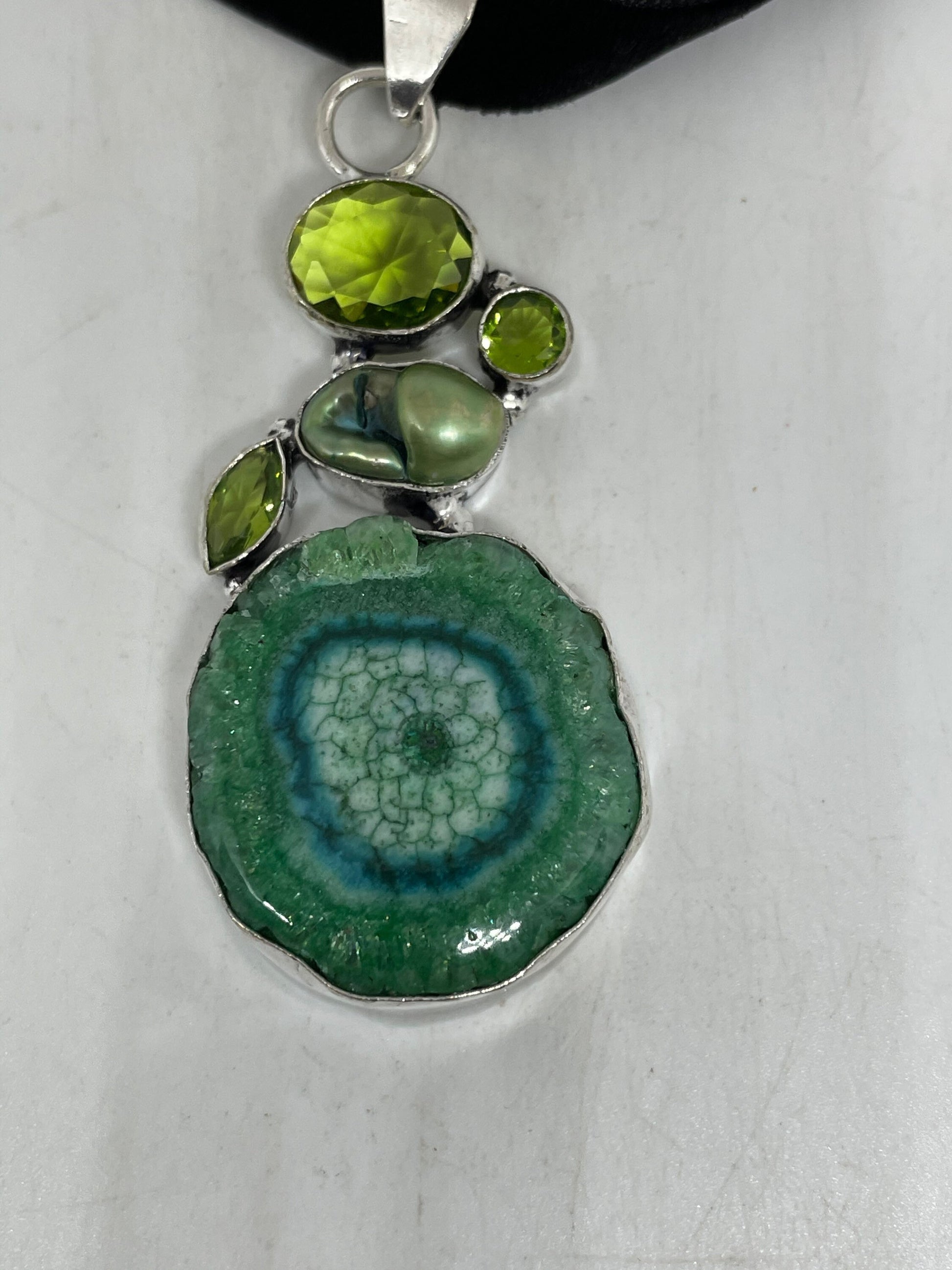 Handmade Vintage Green Chrysoprase Crystal Druzy Agate Choker Pendant