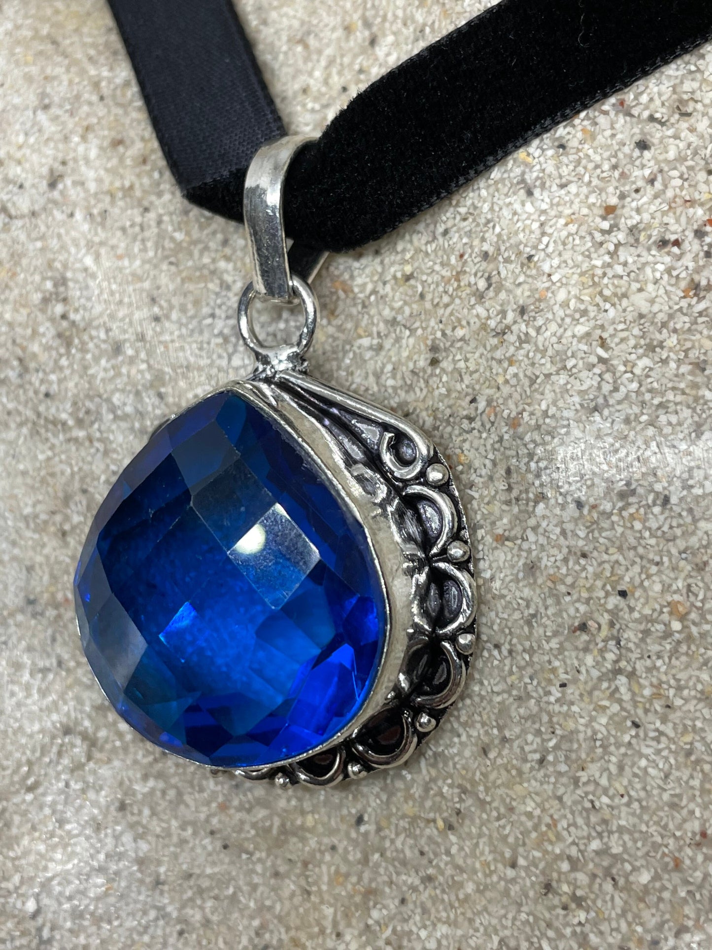 Vintage Blue Glass Antique Velvet Choker Necklace