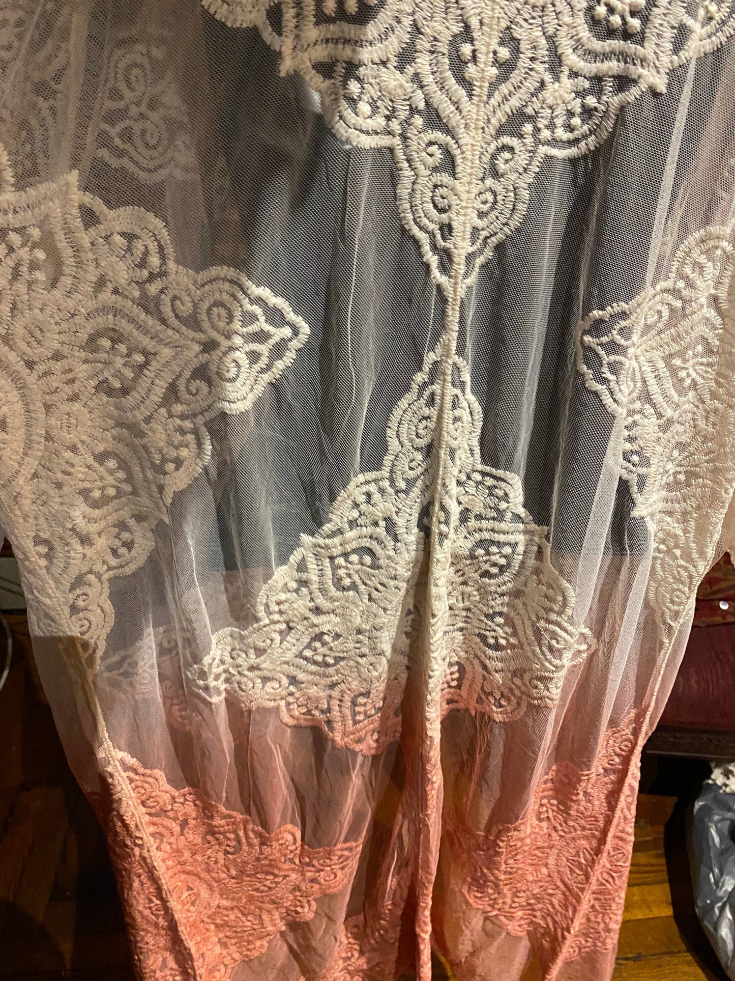 Vintage Style Pink Embroidered kimono jacket