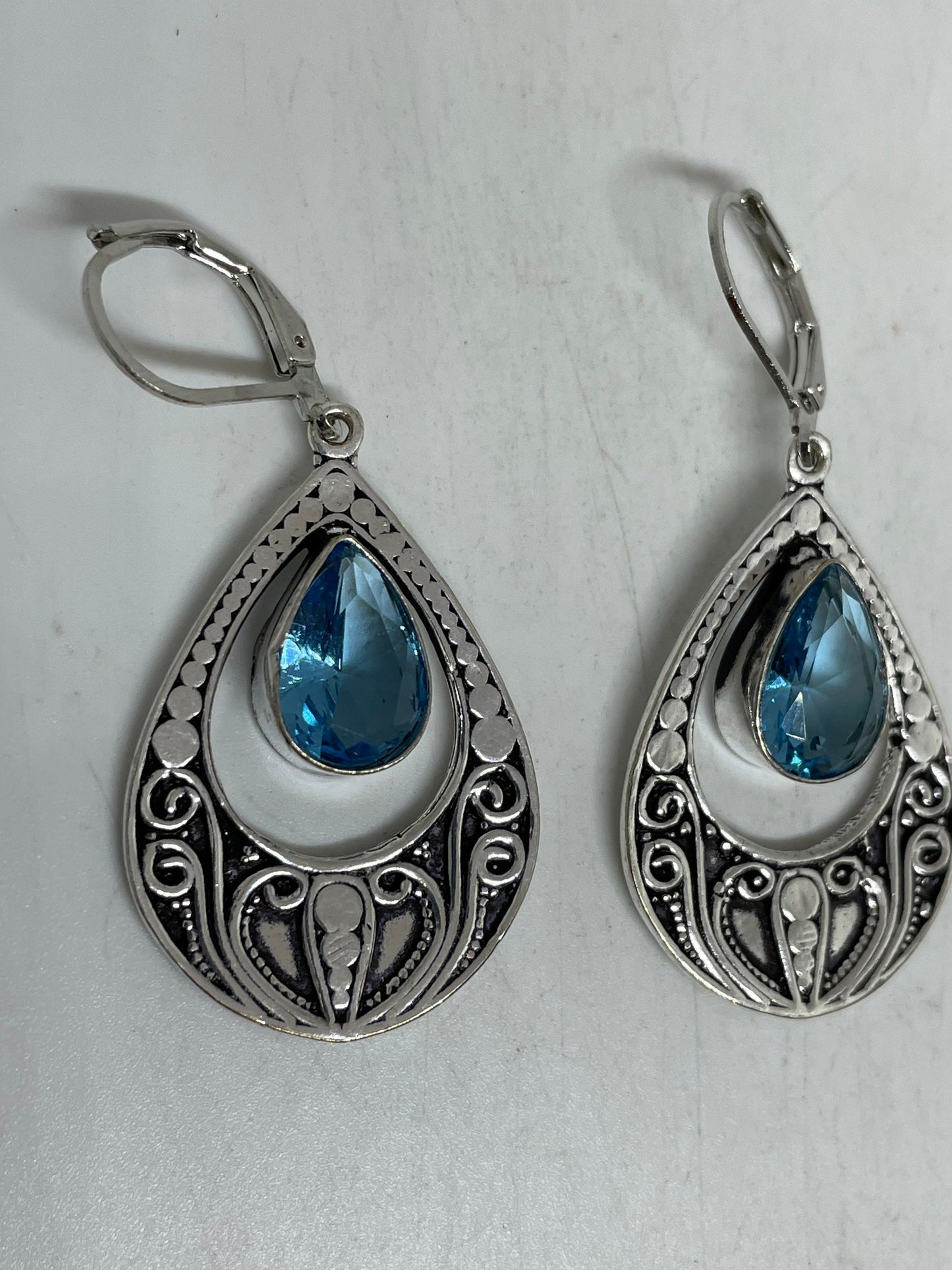 Vintage Genuine Blue Topaz 925 Sterling Silver Lever Back Earrings