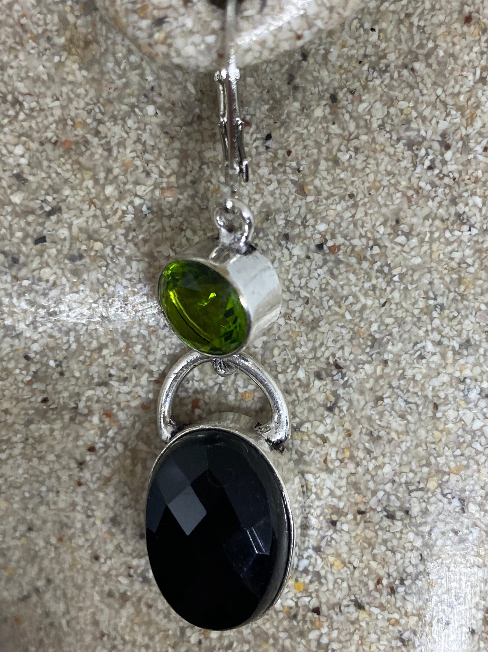 Antique Vintage Green Peridot Black Onyx Silver Dangle Earrings