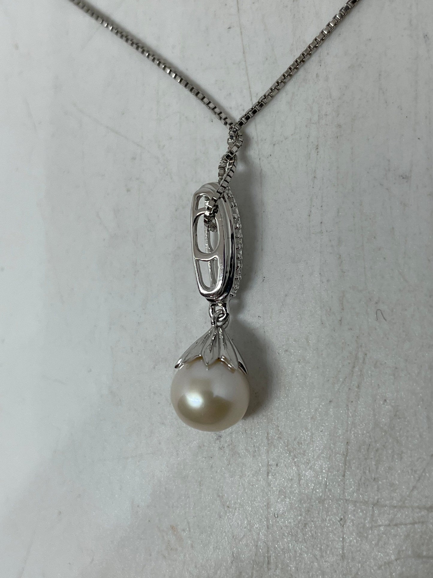 Vintage Genuine White Pearl 925 Sterling Silver Dangle Pendant Necklace