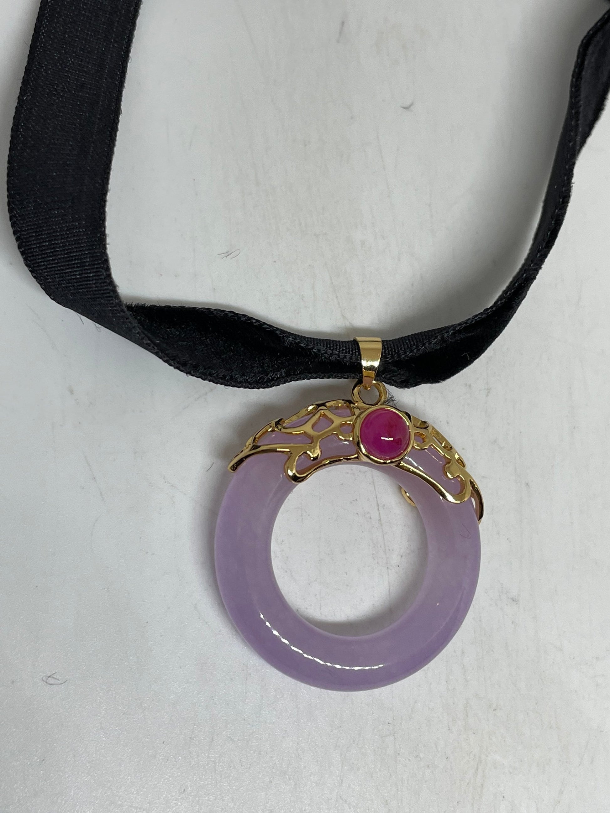 Vintage Lavender Jade Choker Silver Finish Necklace Pendant