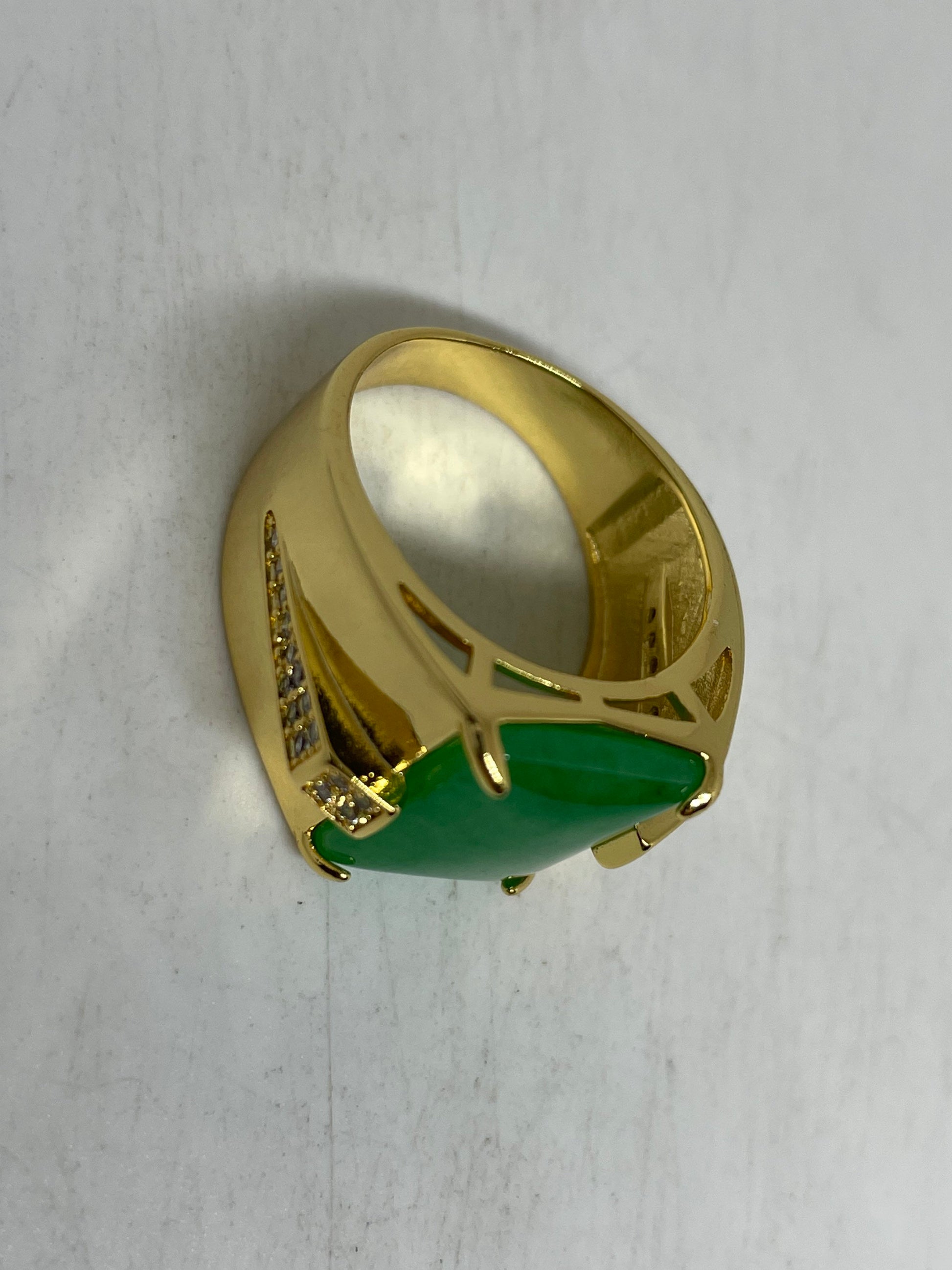 Vintage Lucky Green Nephrite Jade Golden Ring