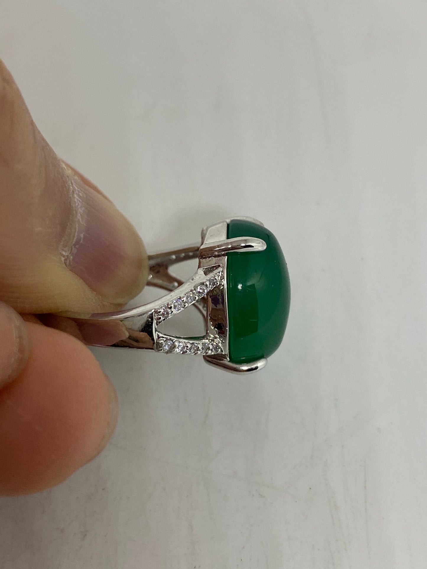 Vintage Lucky Green Nephrite Jade Ring