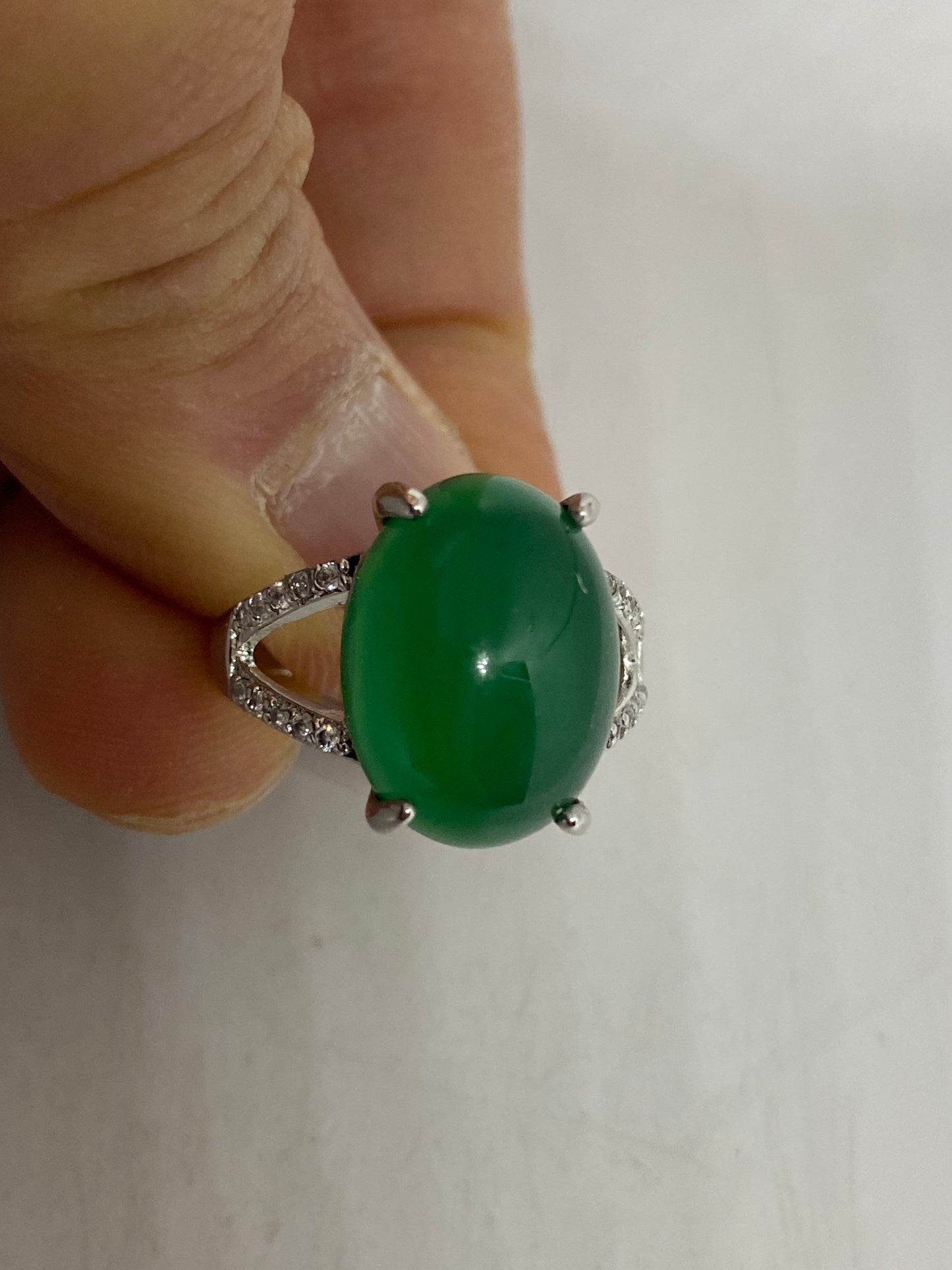 Vintage Lucky Green Nephrite Jade Ring