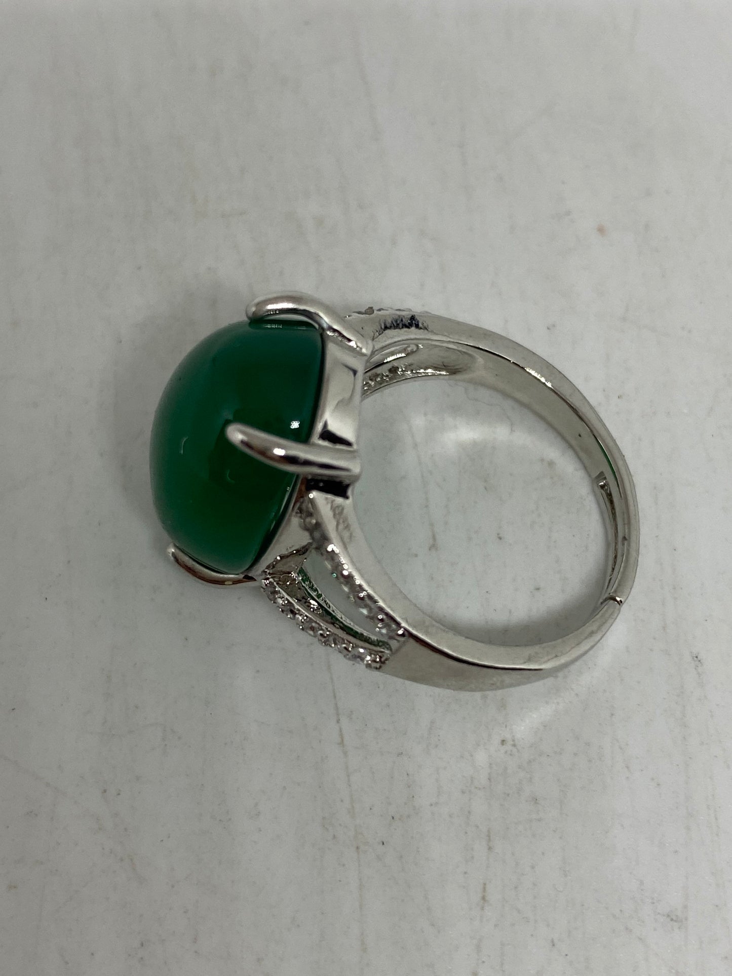 Vintage Lucky Green Nephrite Jade Ring