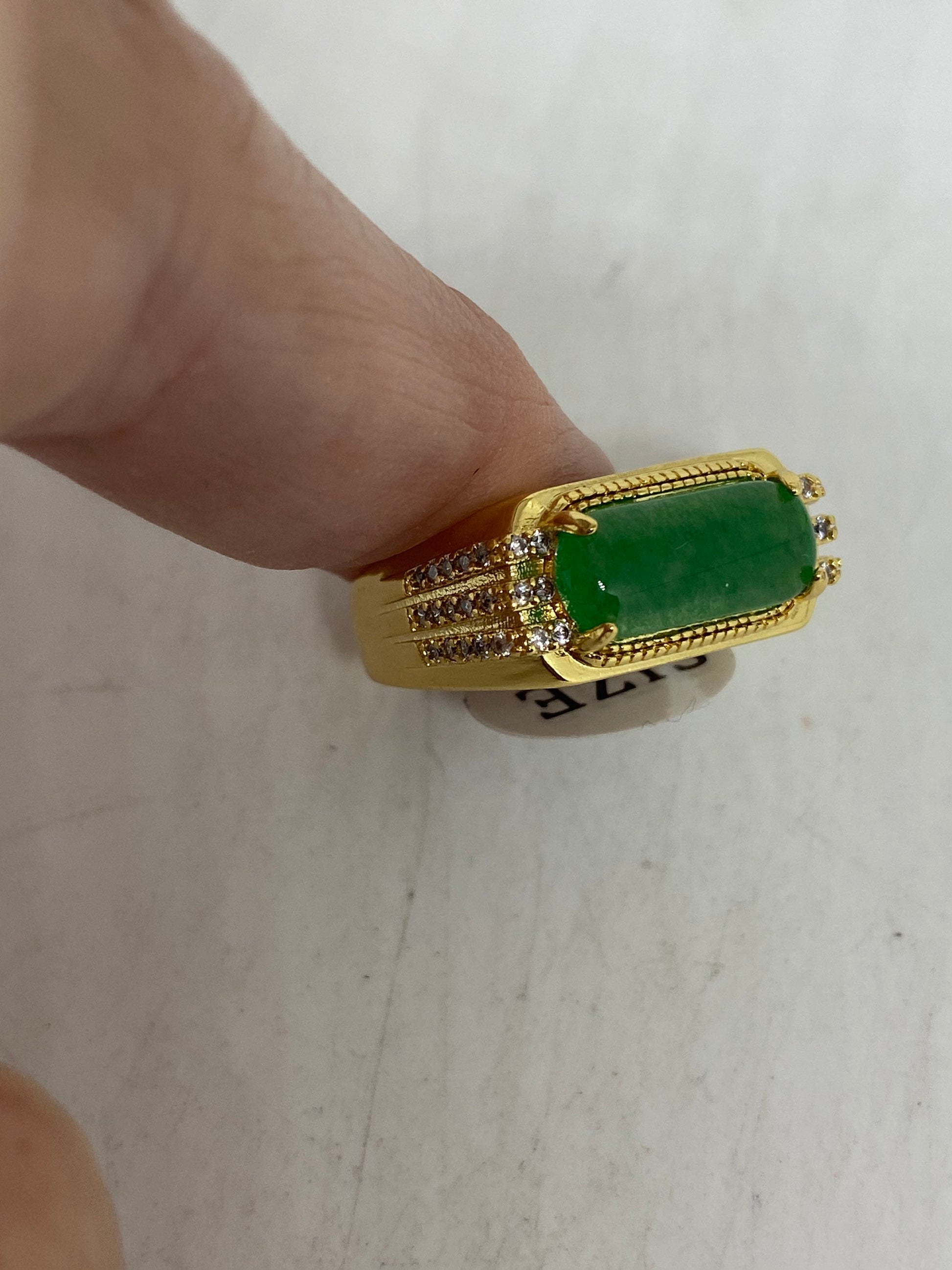 Vintage Lucky Green Nephrite Jade Golden Ring