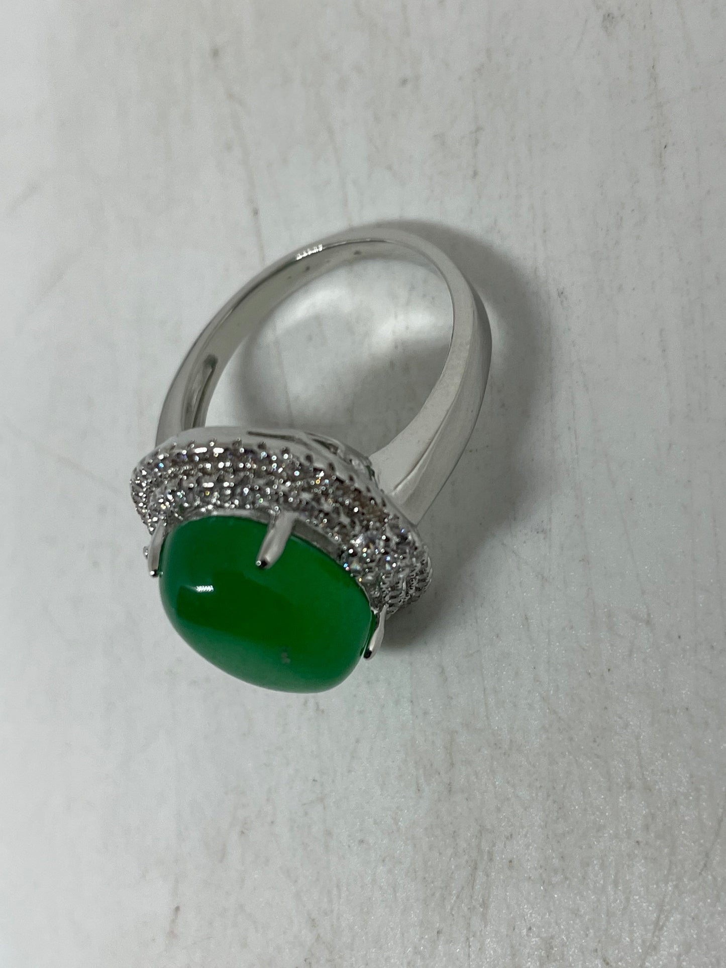 Vintage Lucky Green Nephrite Jade Ring