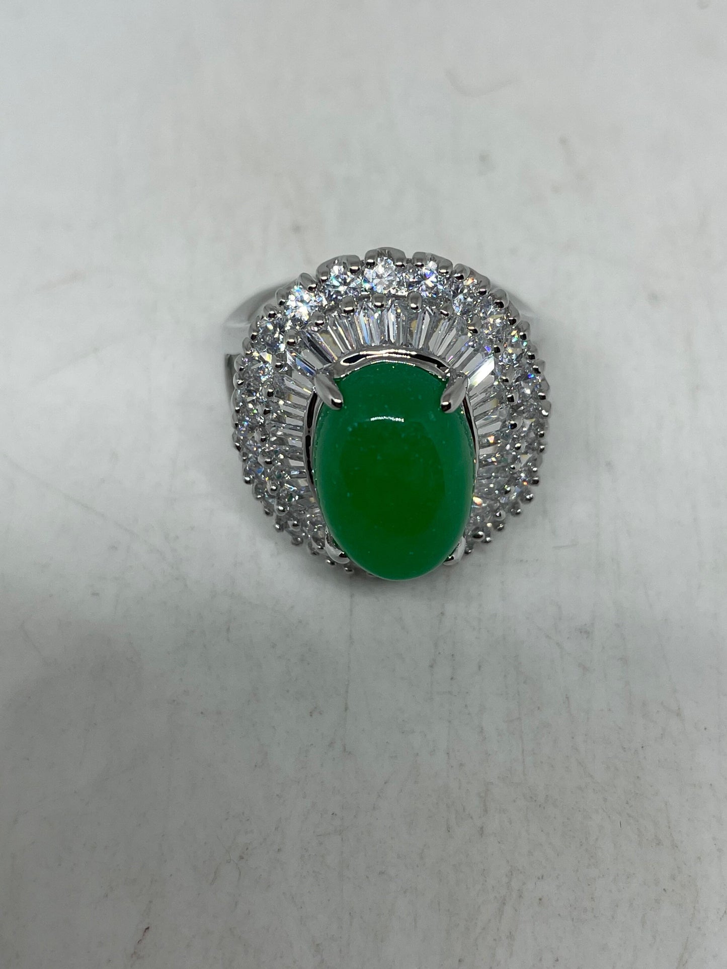 Vintage Lucky Green Nephrite Jade Ring